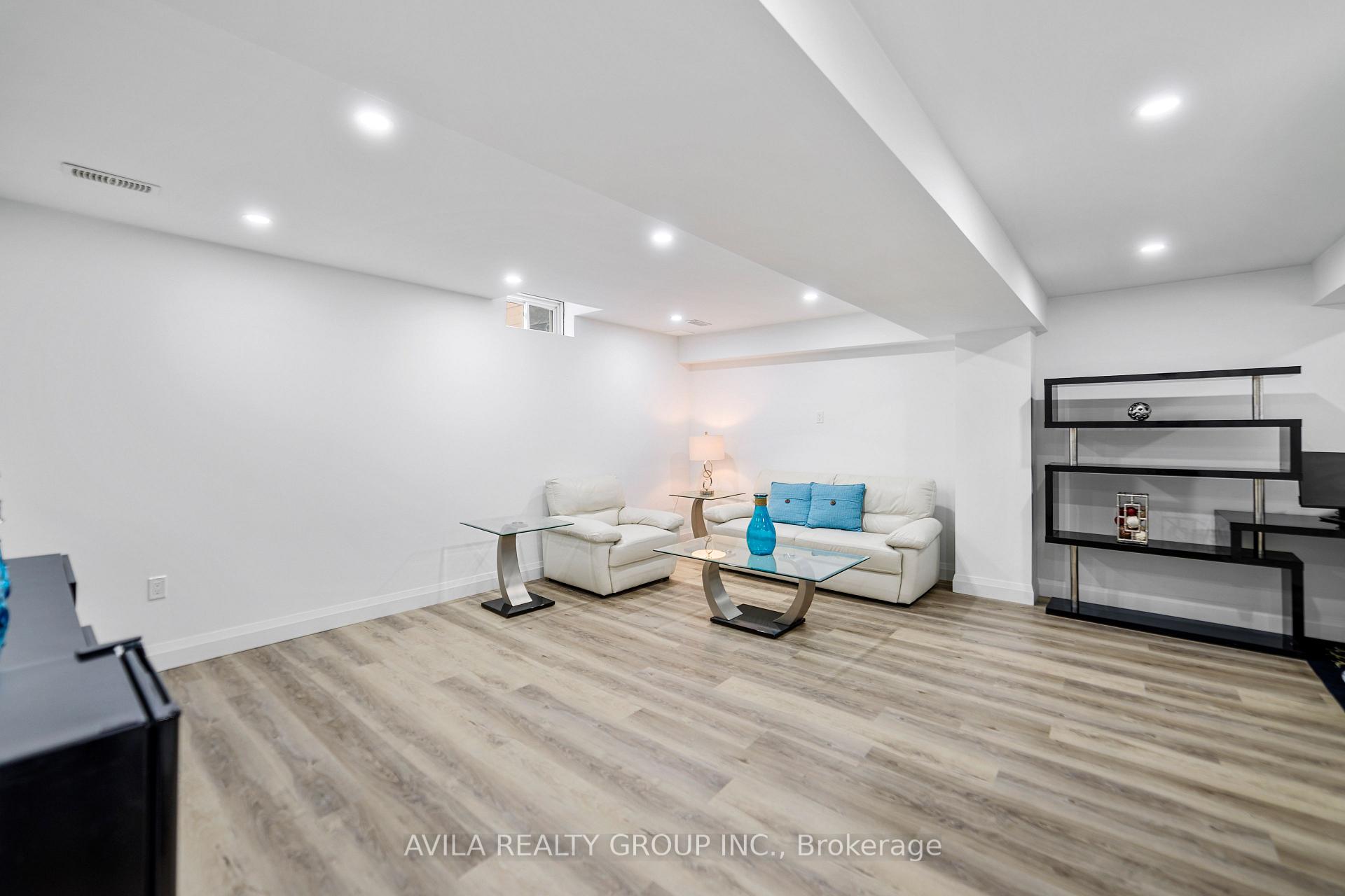 Photo 36 of Unit 18, 9 Hampton Brook Way, Hamilton, Mount Hope — HOMEH