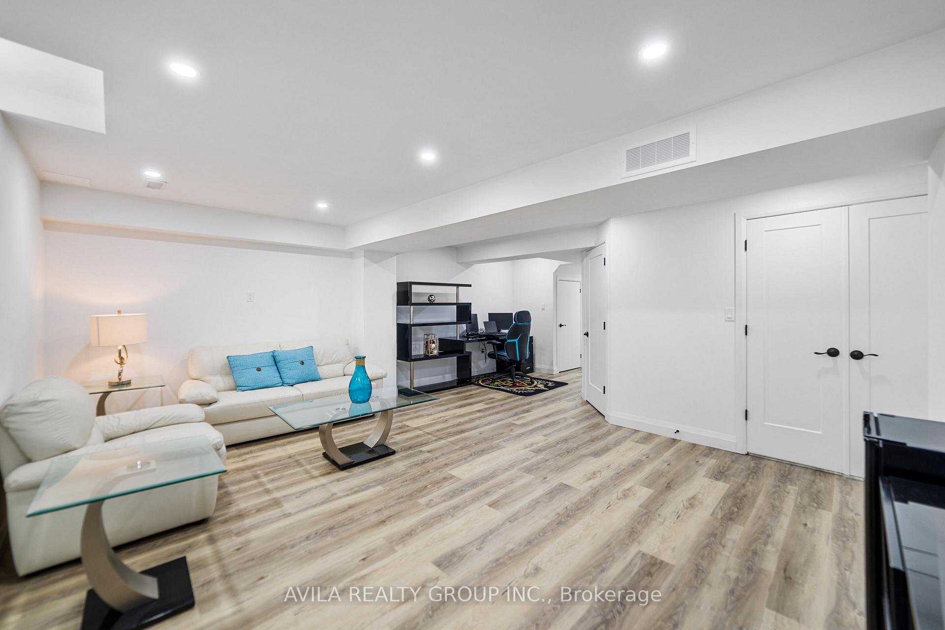 Photo 37 of Unit 18, 9 Hampton Brook Way, Hamilton, Mount Hope — HOMEH