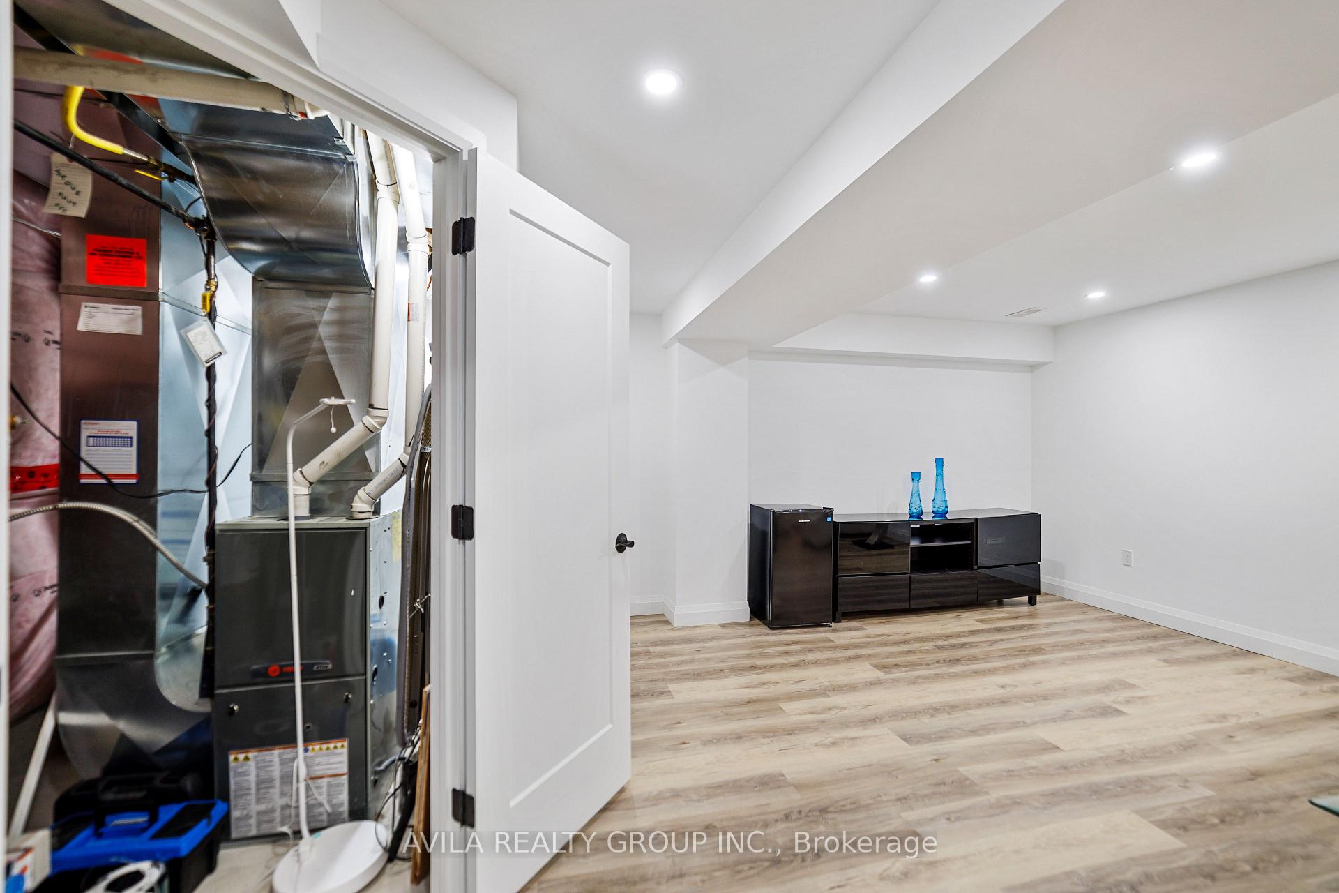 Photo 40 of Unit 18, 9 Hampton Brook Way, Hamilton, Mount Hope — HOMEH