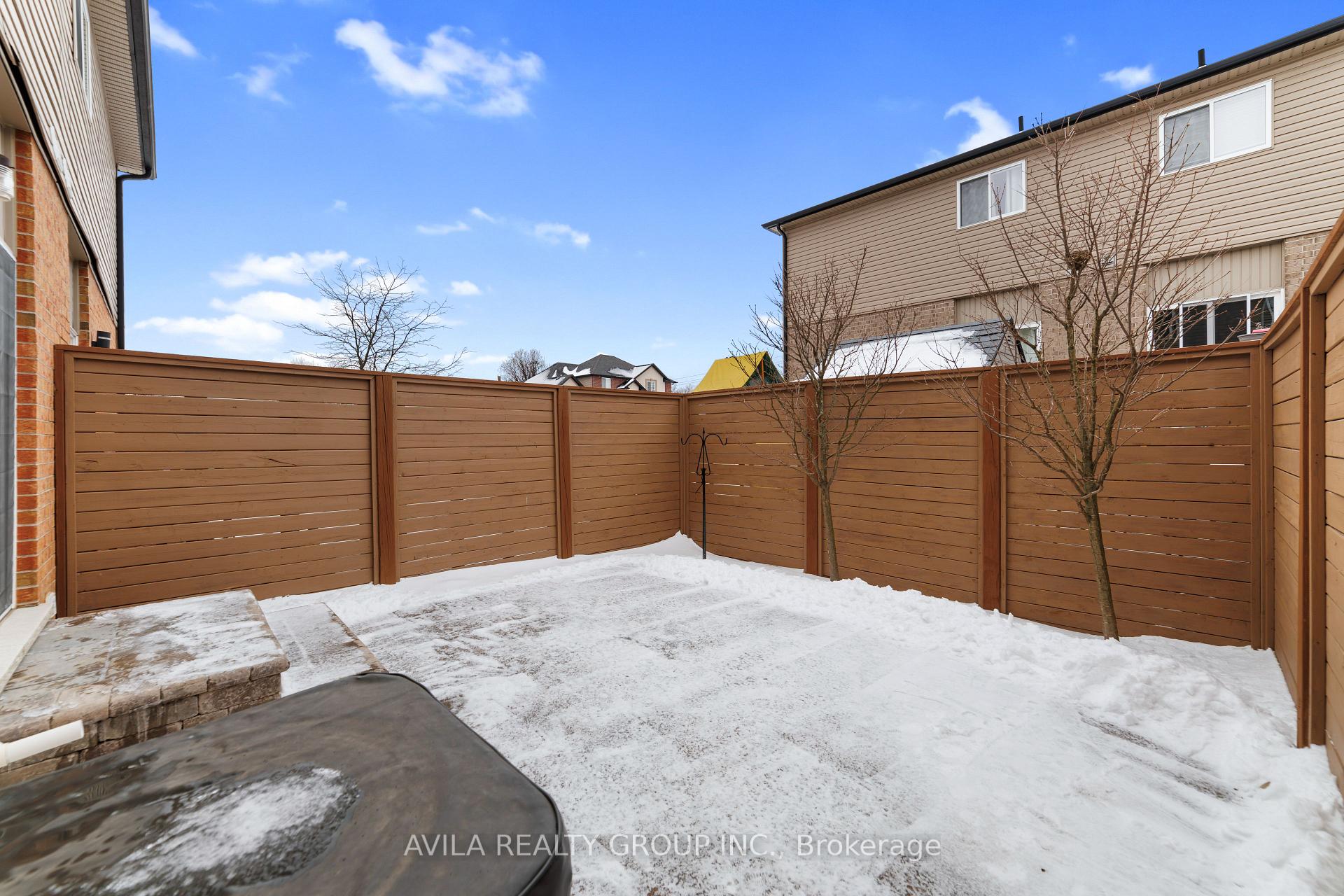 Photo 44 of Unit 18, 9 Hampton Brook Way, Hamilton, Mount Hope — HOMEH