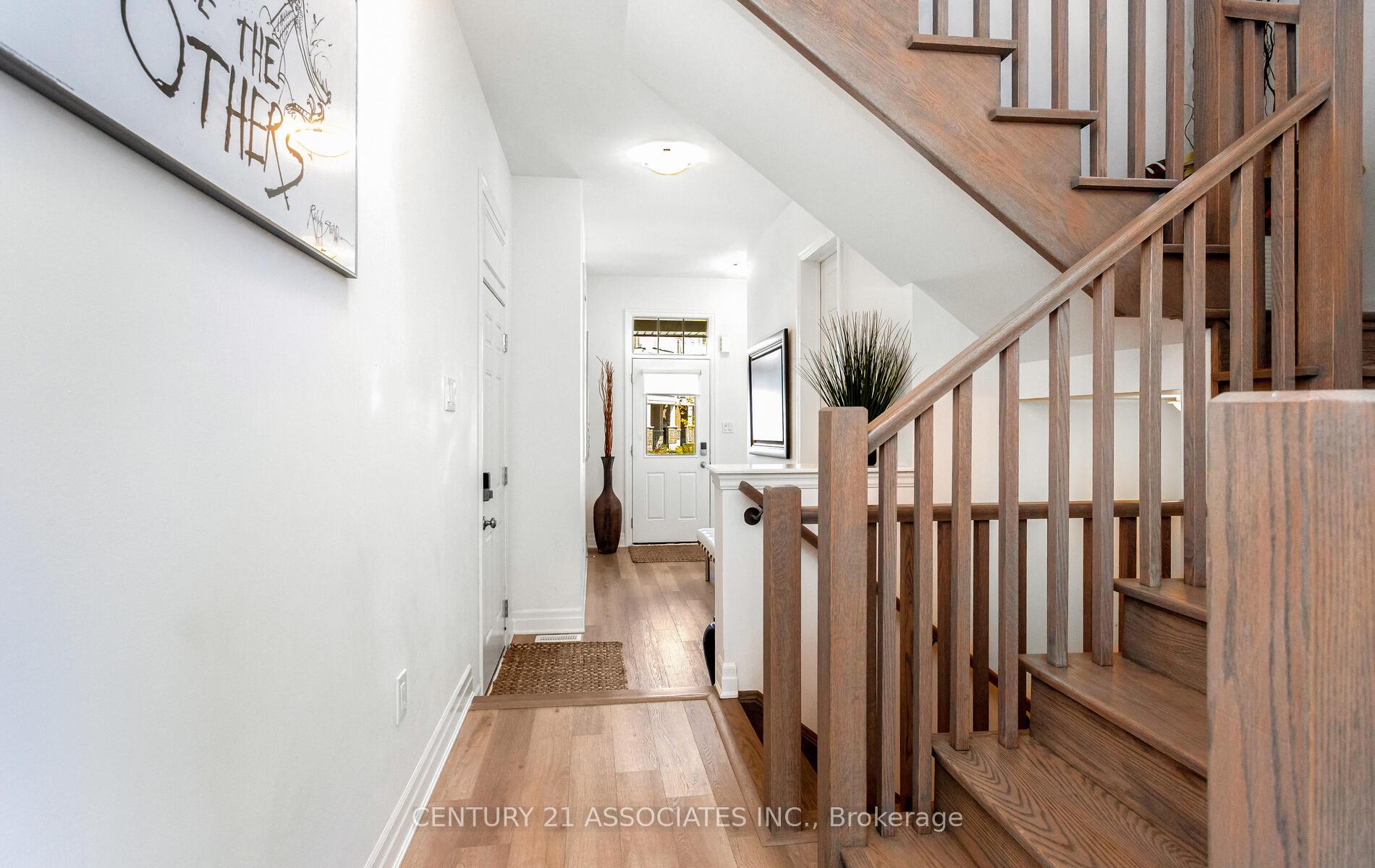 Photo 6 of 1796 Thames Circle, Milton, Bowes — HOMEH