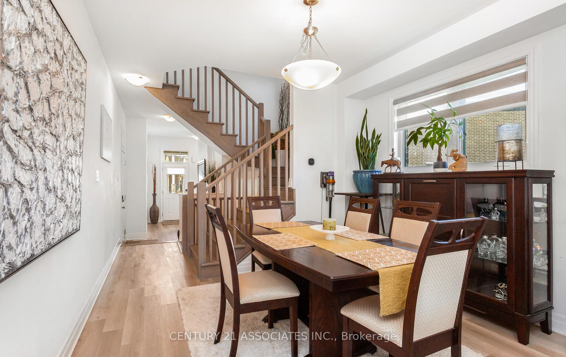 Photo 10 of 1796 Thames Circle, Milton, Bowes — HOMEH
