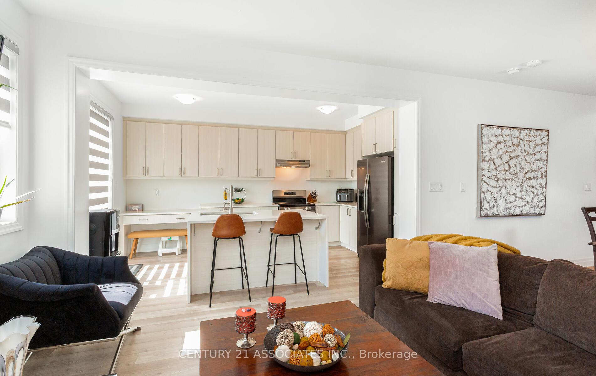 Photo 16 of 1796 Thames Circle, Milton, Bowes — HOMEH
