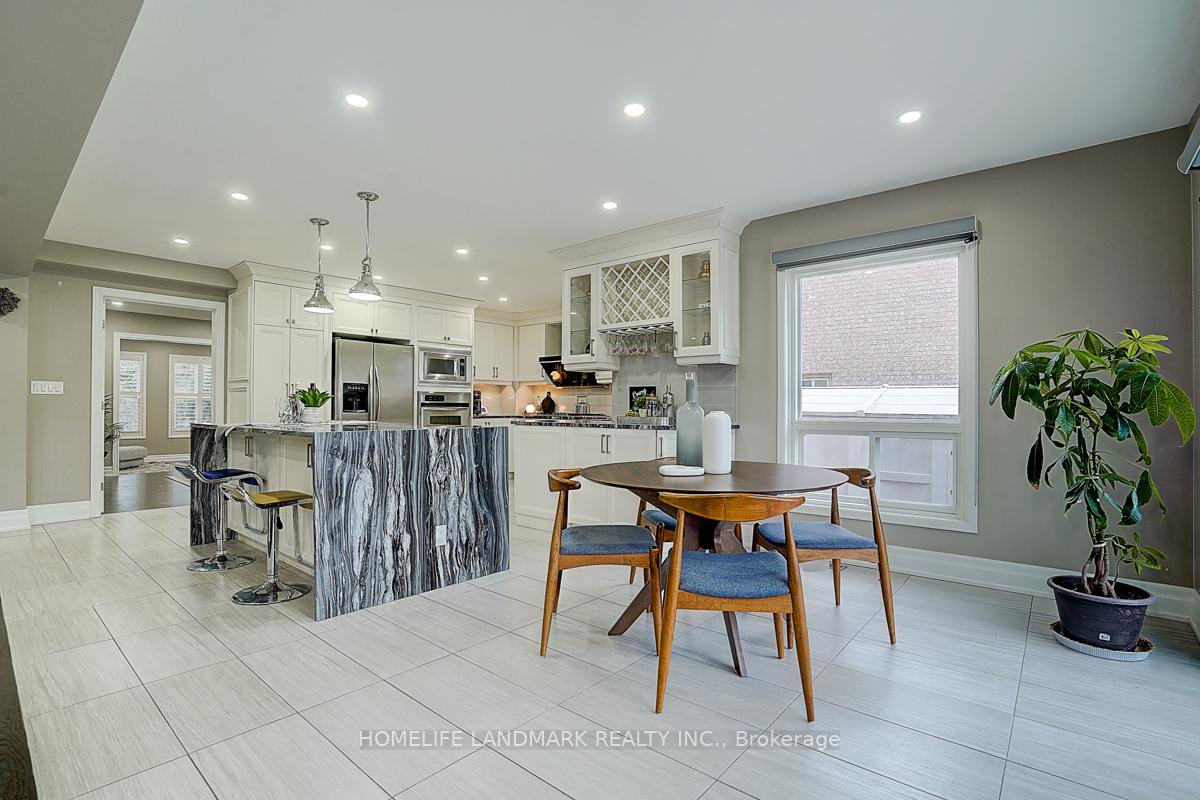 Photo 12 of 74 Webber Crescent, Markham, Unionville — HOMEH