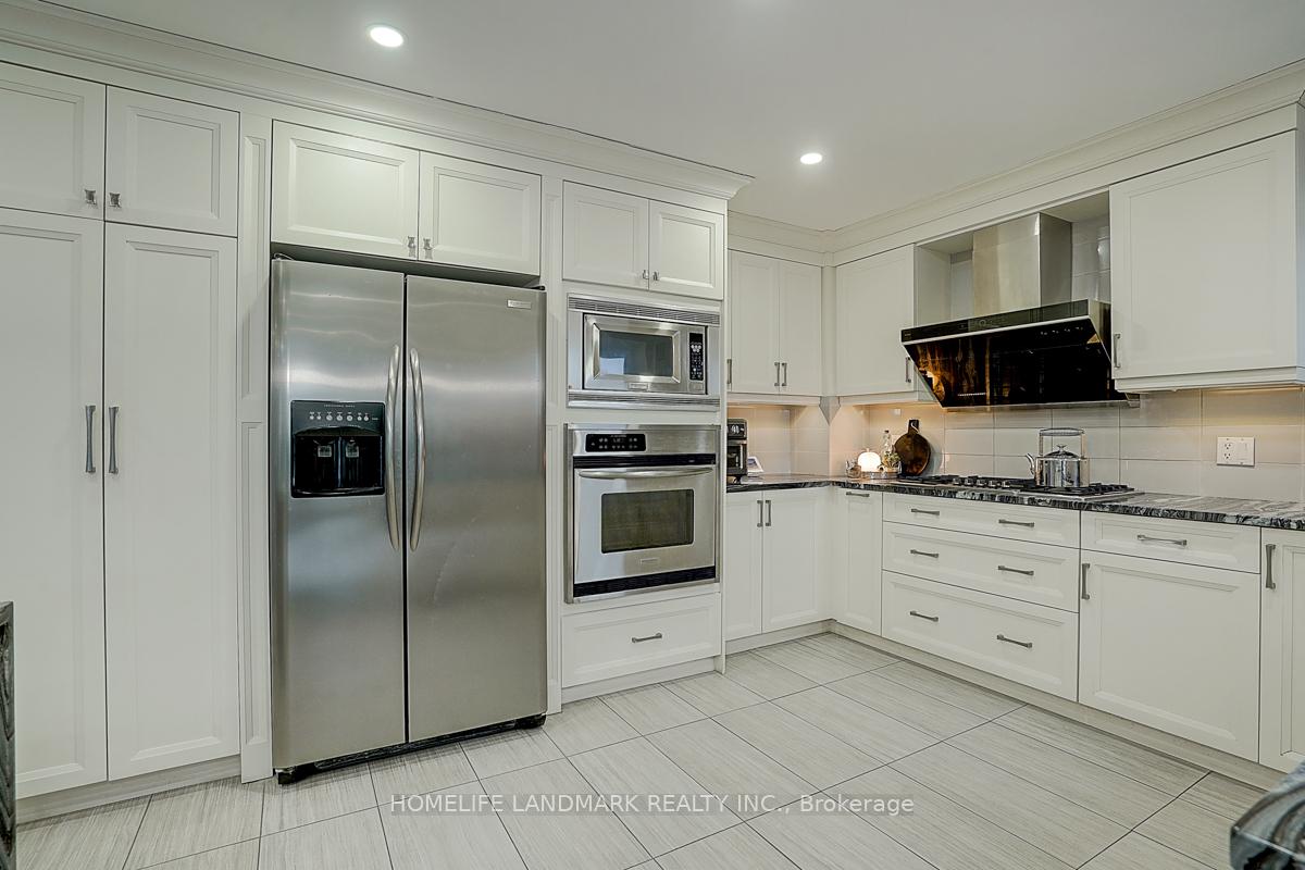 Photo 14 of 74 Webber Crescent, Markham, Unionville — HOMEH