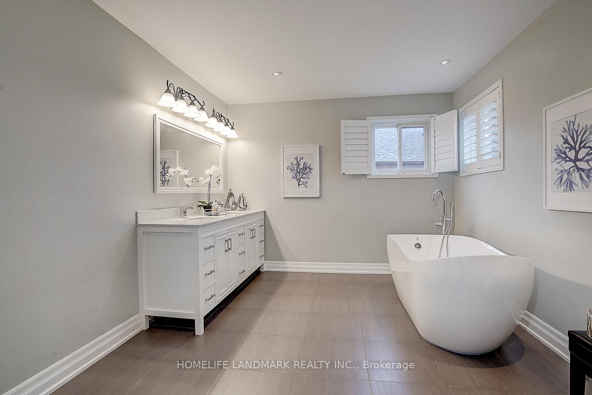 Photo 32 of 74 Webber Crescent, Markham, Unionville — HOMEH