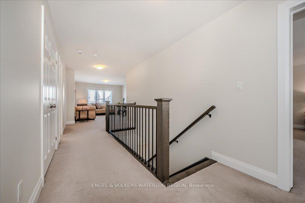 Photo 27 of 913 Redtail Court, Kitchener, Bridgeport — HOMEH