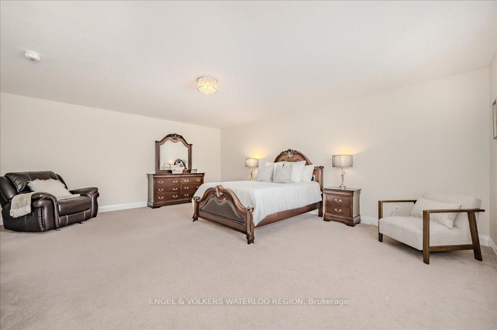 Photo 34 of 913 Redtail Court, Kitchener, Bridgeport — HOMEH