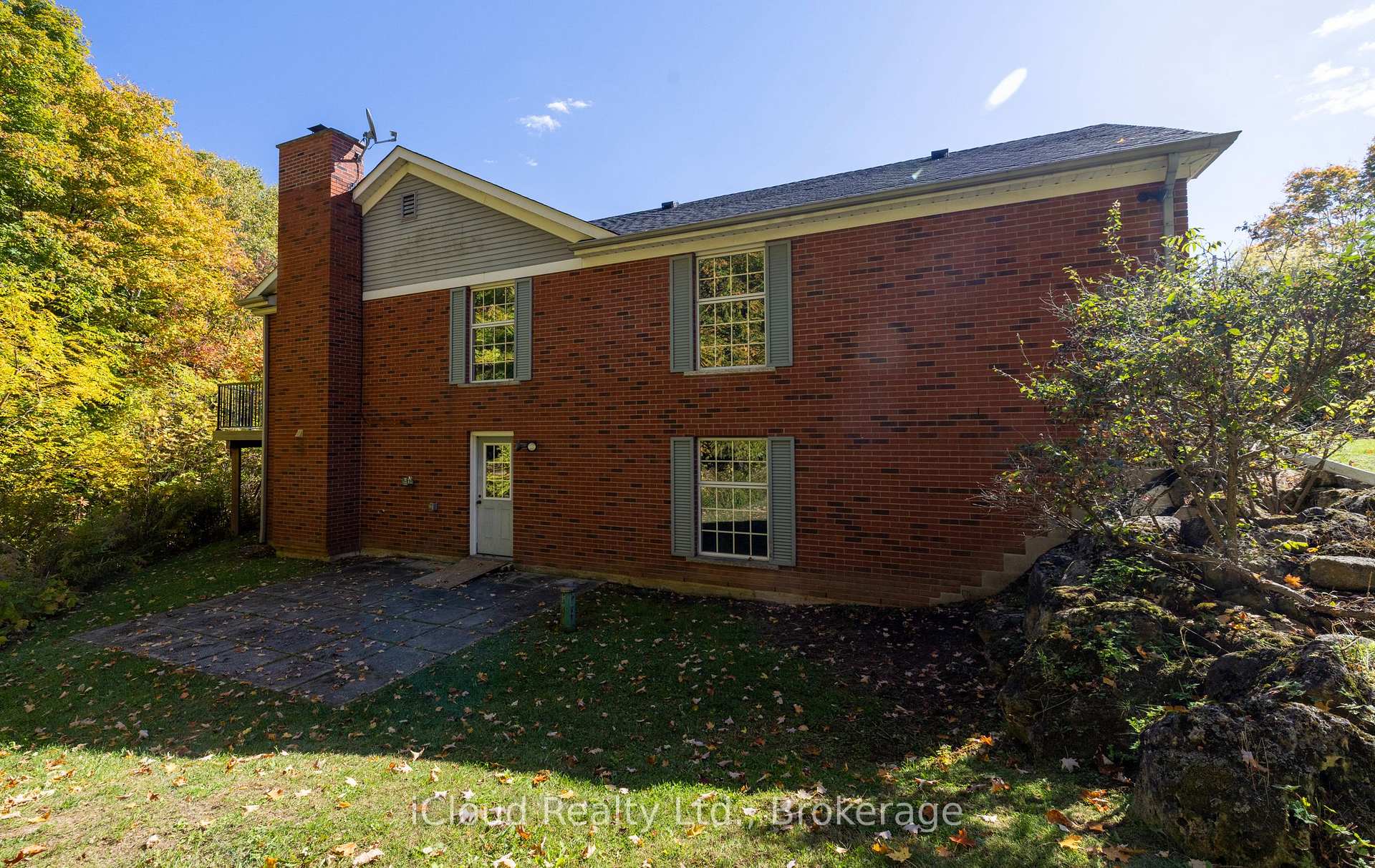 Photo 36 of 179 Main Street S, Milton, Campbellville — HOMEH