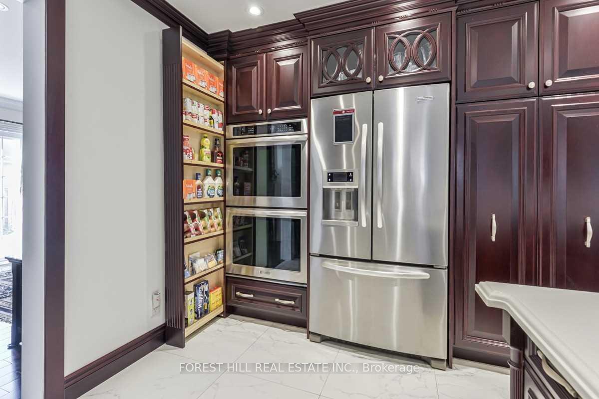 Photo 8 of 257 Fincham Avenue, Markham, Markham Village — HOMEH