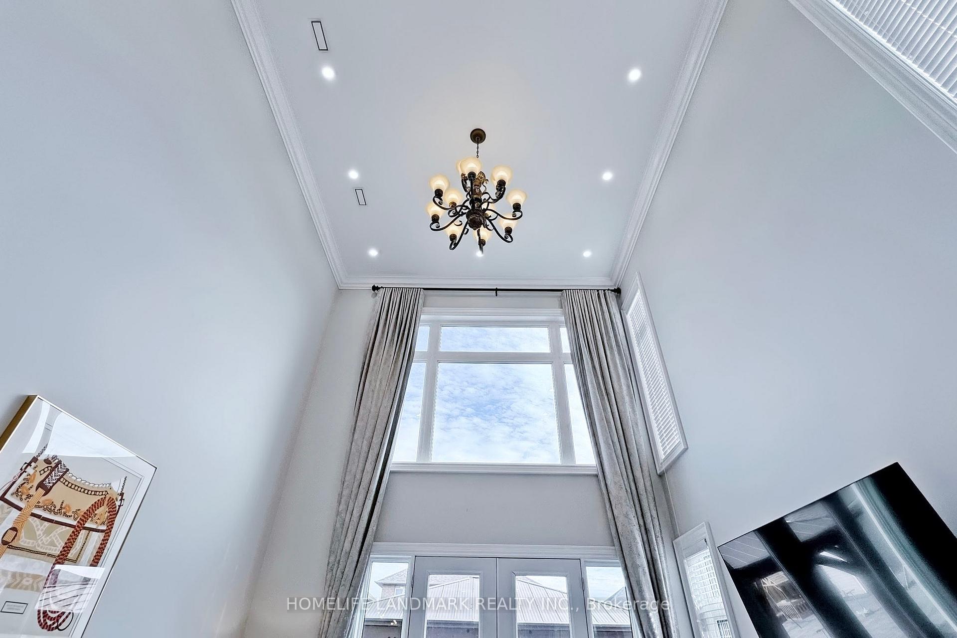 Photo 11 of 47 Riverbend Road, Markham, Village Green-South Unionville — HOMEH
