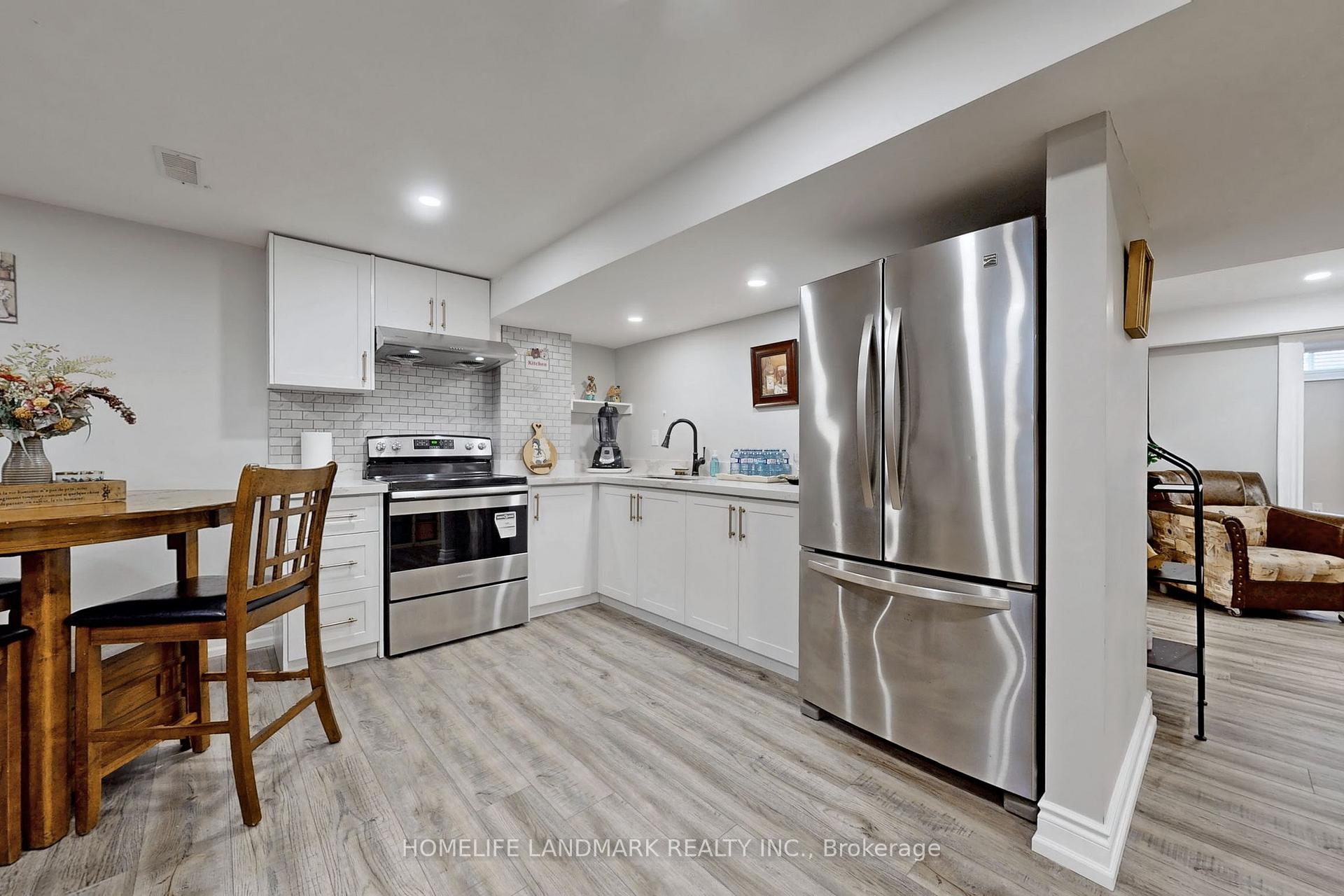 Photo 41 of 47 Riverbend Road, Markham, Village Green-South Unionville — HOMEH