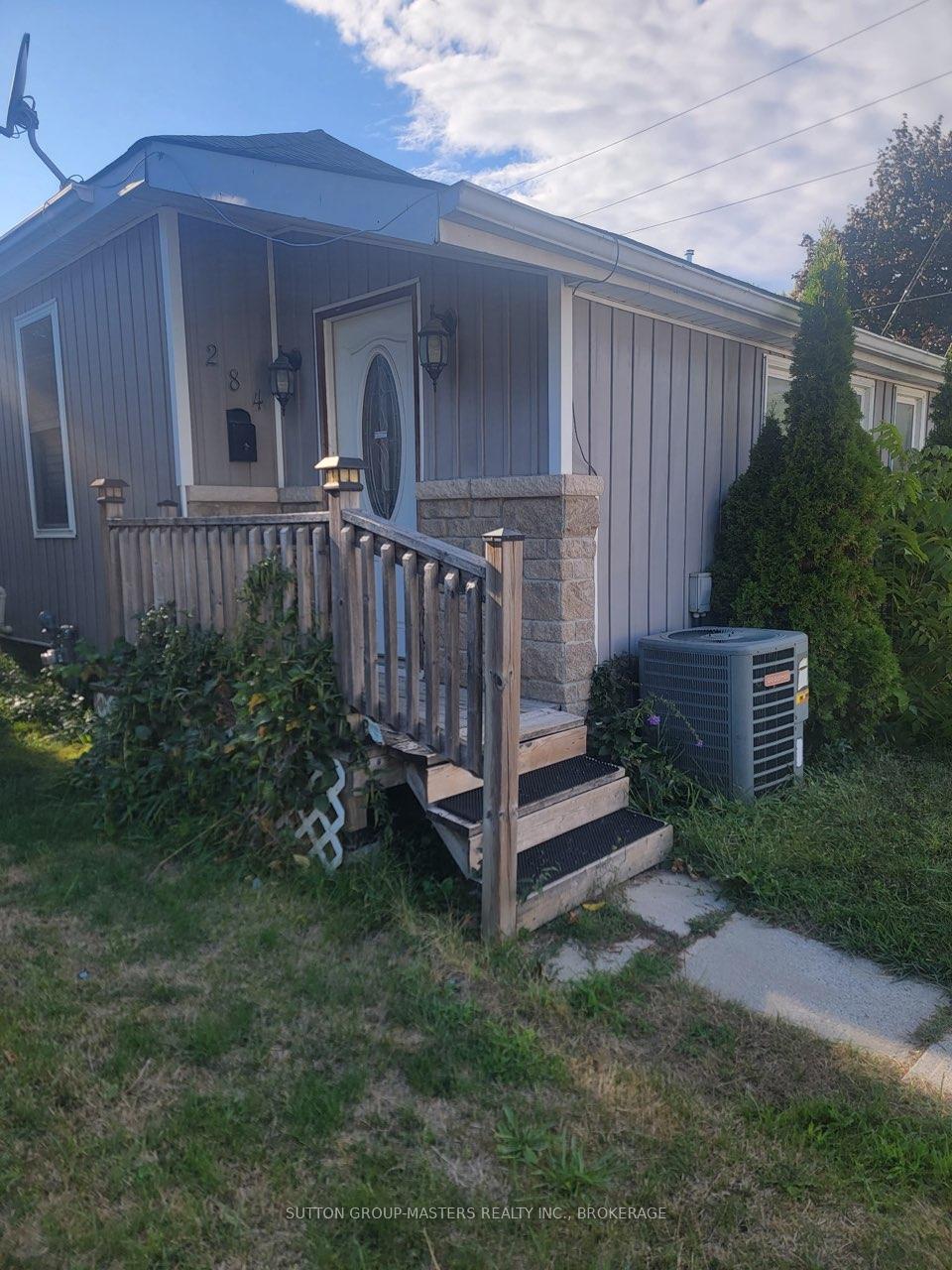 Photo 2 of 284 Patrick Street, Kingston, East of Sir John A. Blvd — HOMEH