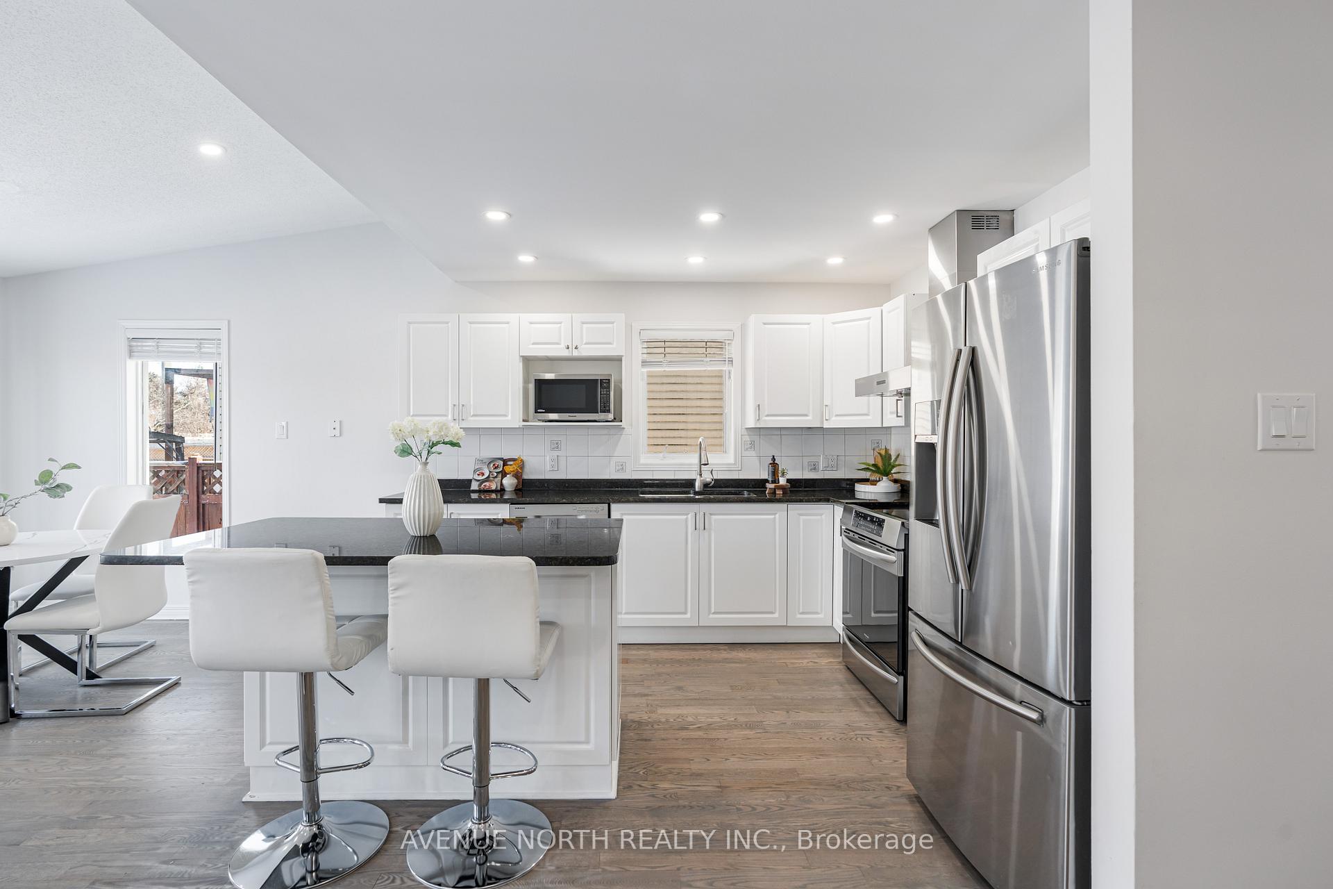 Photo 6 of 13 Halkirk Avenue, Ottawa, Kanata - Glencairn/Hazeldean — HOMEH