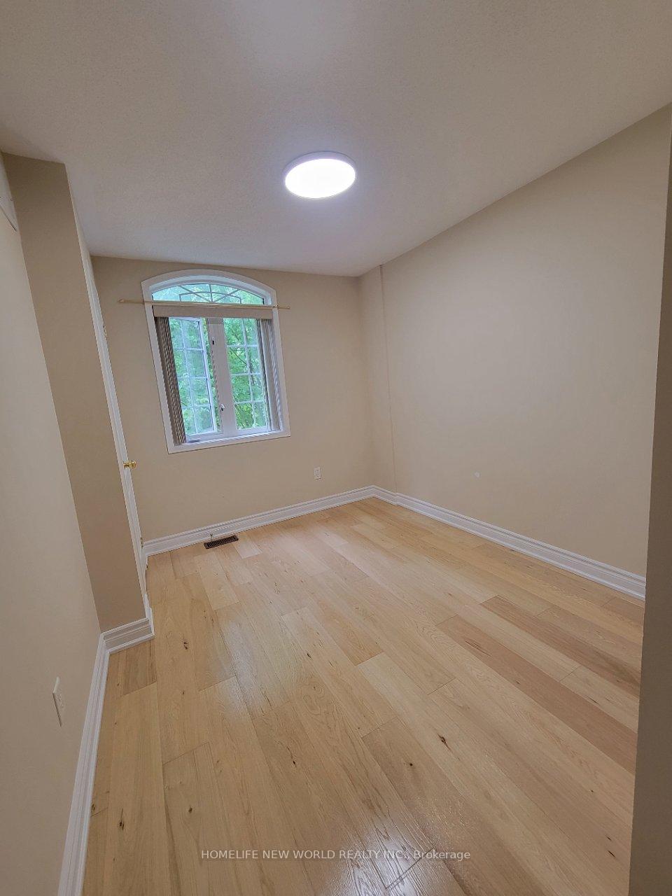 Photo 5 of Unit 2nd Flr, 497 Bur Oak Avenue, Markham, Berczy — HOMEH