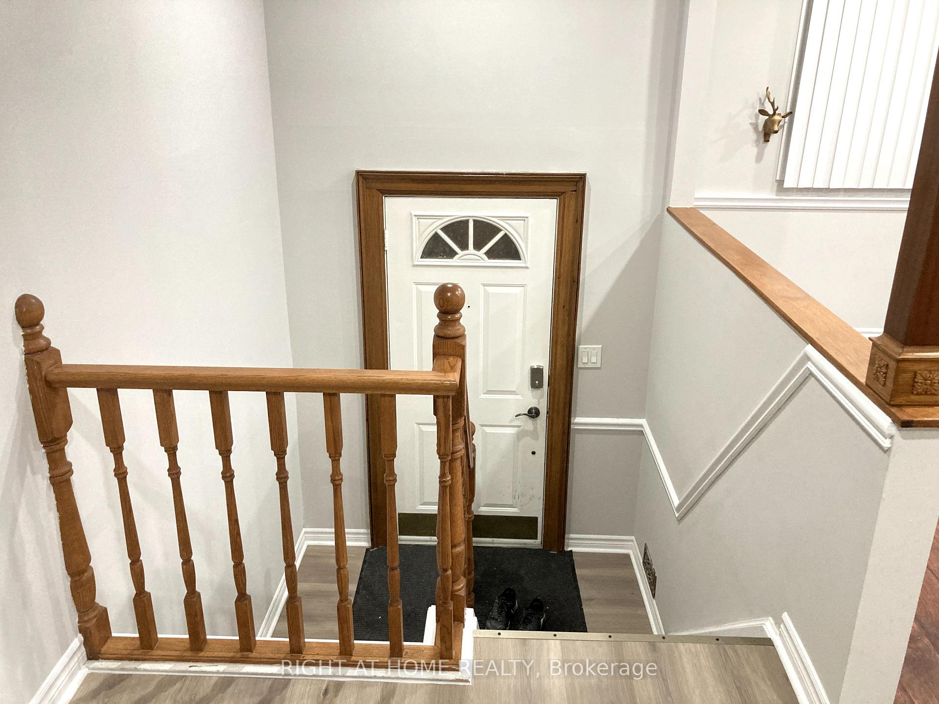 Photo 5 of Unit Upper, 8 Regency Street, Hamilton, Lisgar — HOMEH