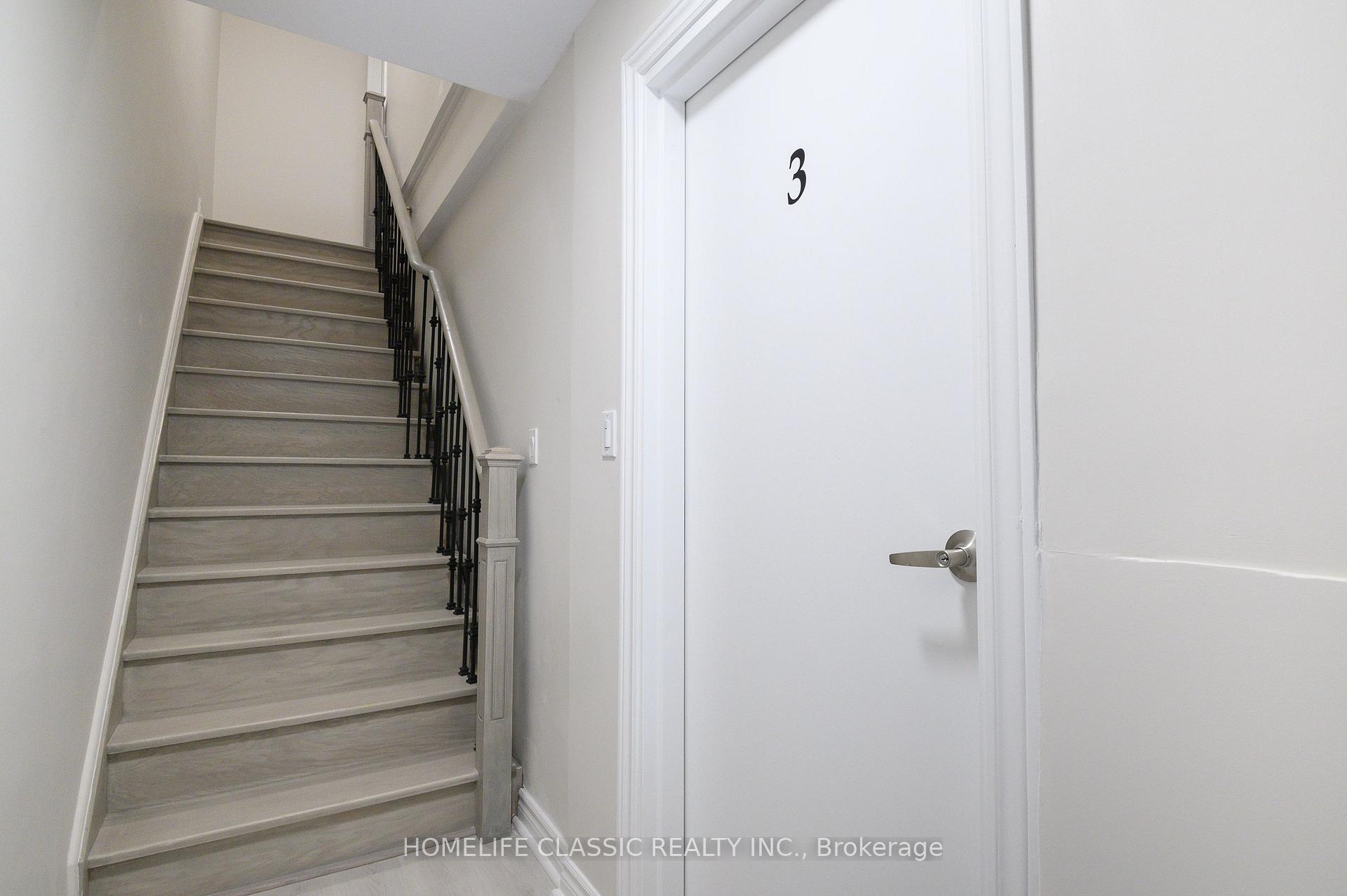 Photo 4 of Unit Unit #3 (2nd floor), 2915 Bur Oak Avenue, Markham, Cornell — HOMEH