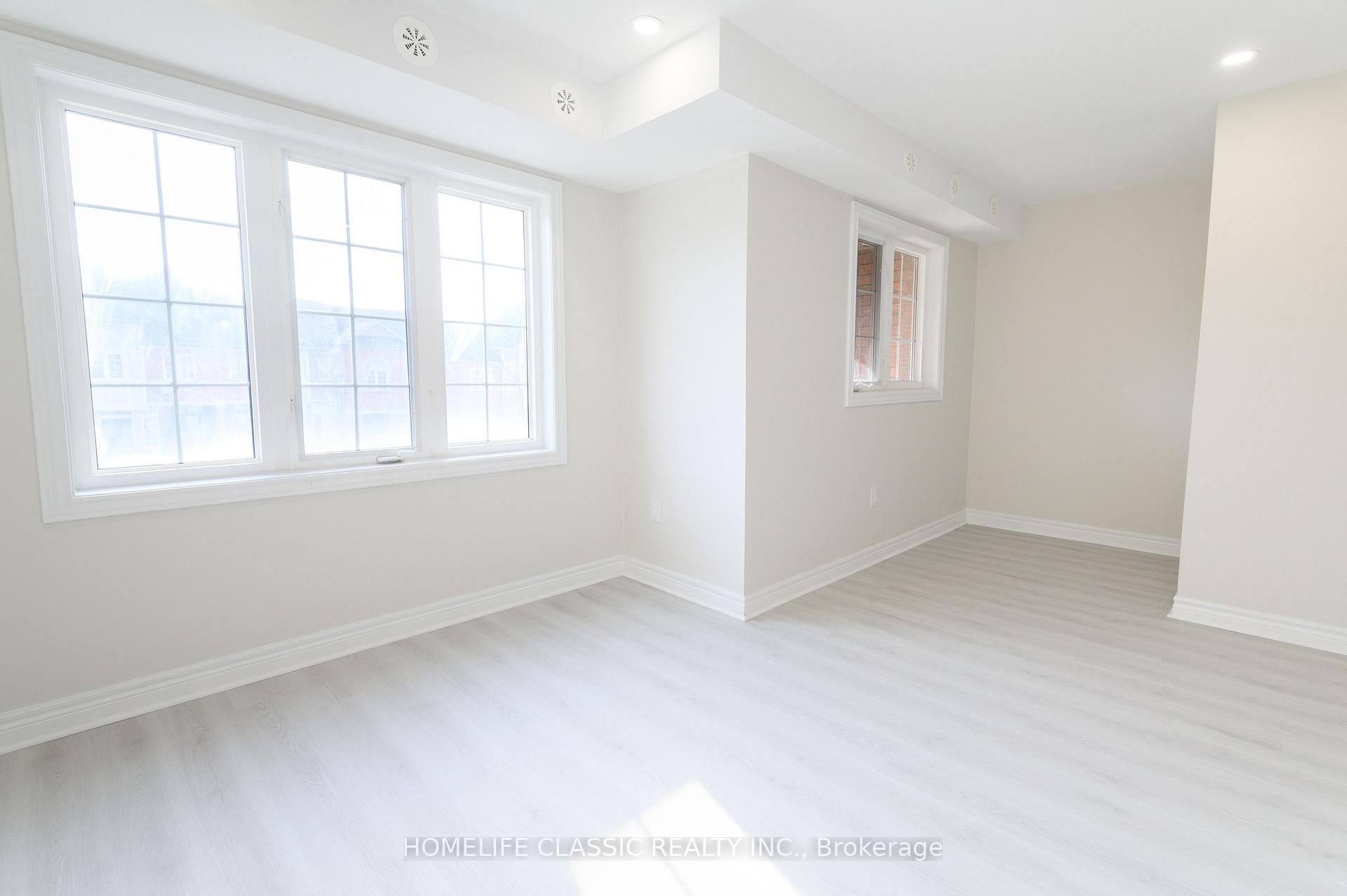 Photo 15 of Unit Unit #3 (2nd floor), 2915 Bur Oak Avenue, Markham, Cornell — HOMEH