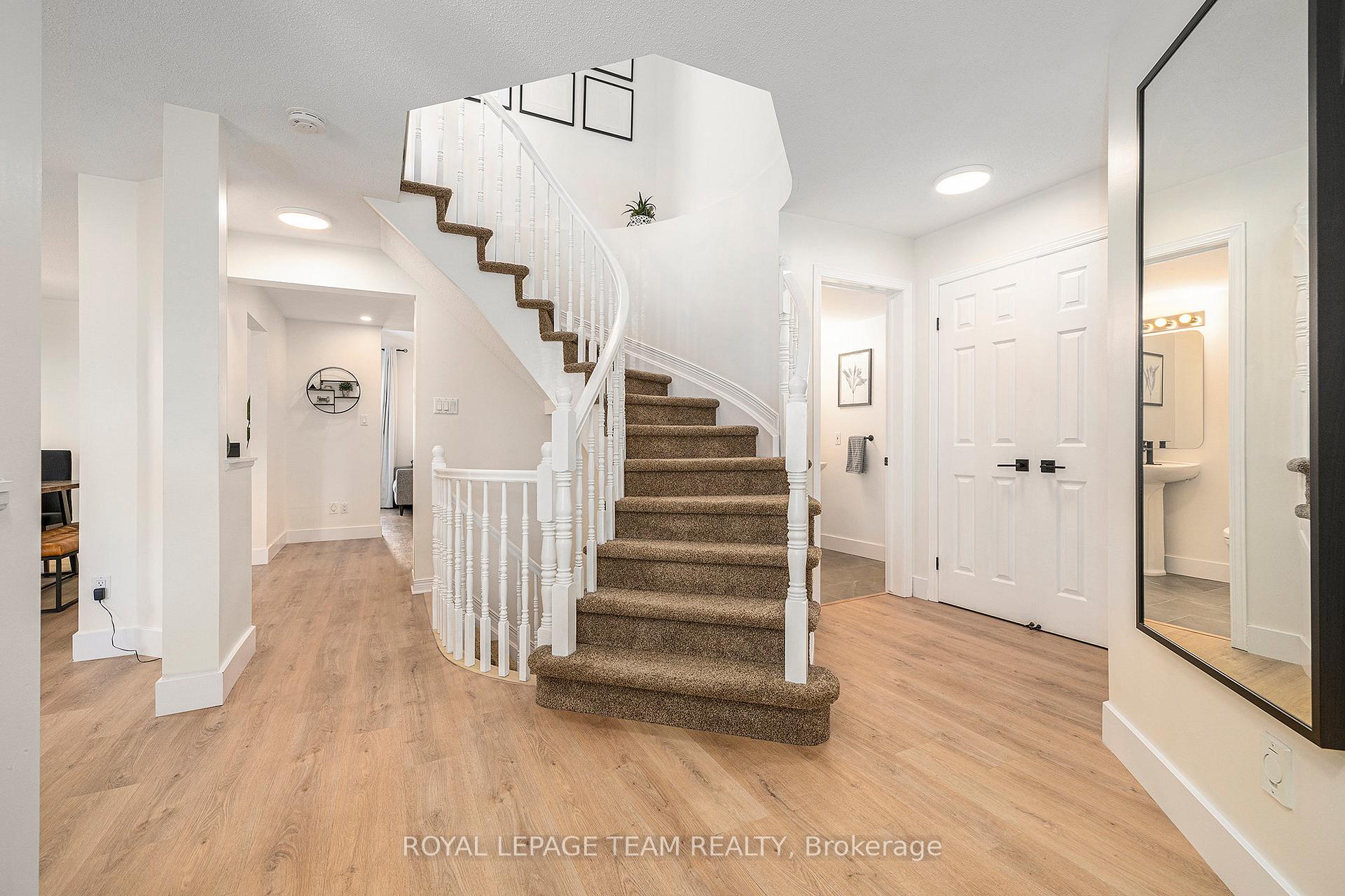 Photo 3 of 24 Rivergreen Crescent, Ottawa, Kanata - Bridlewood — HOMEH