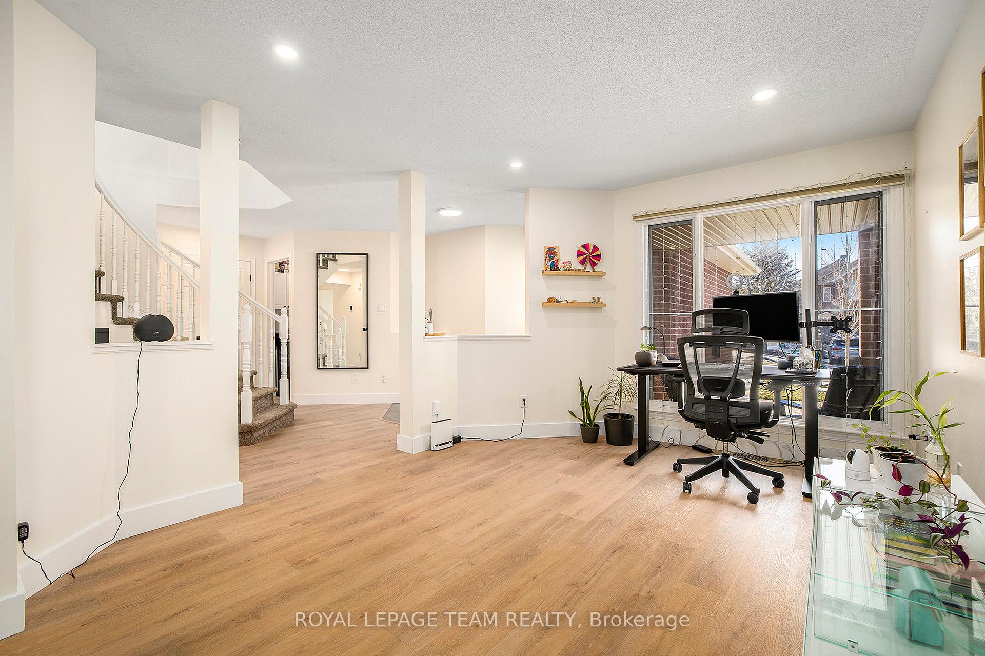 Photo 5 of 24 Rivergreen Crescent, Ottawa, Kanata - Bridlewood — HOMEH