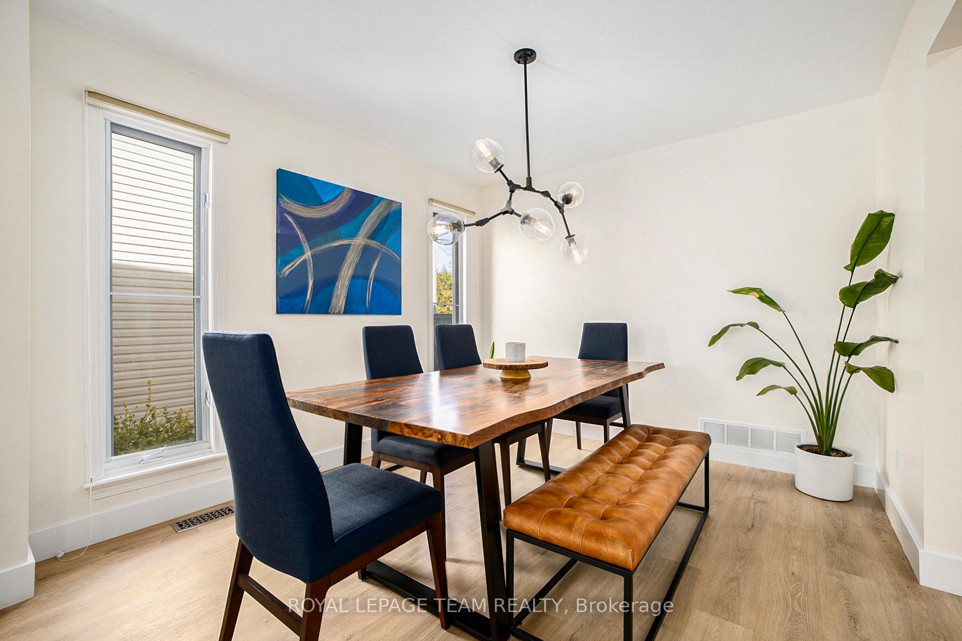 Photo 8 of 24 Rivergreen Crescent, Ottawa, Kanata - Bridlewood — HOMEH