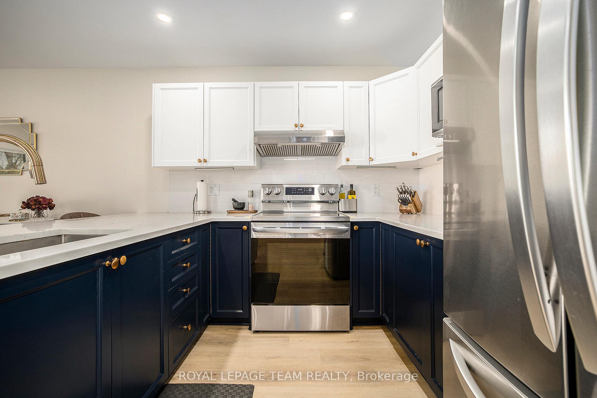 Photo 14 of 24 Rivergreen Crescent, Ottawa, Kanata - Bridlewood — HOMEH