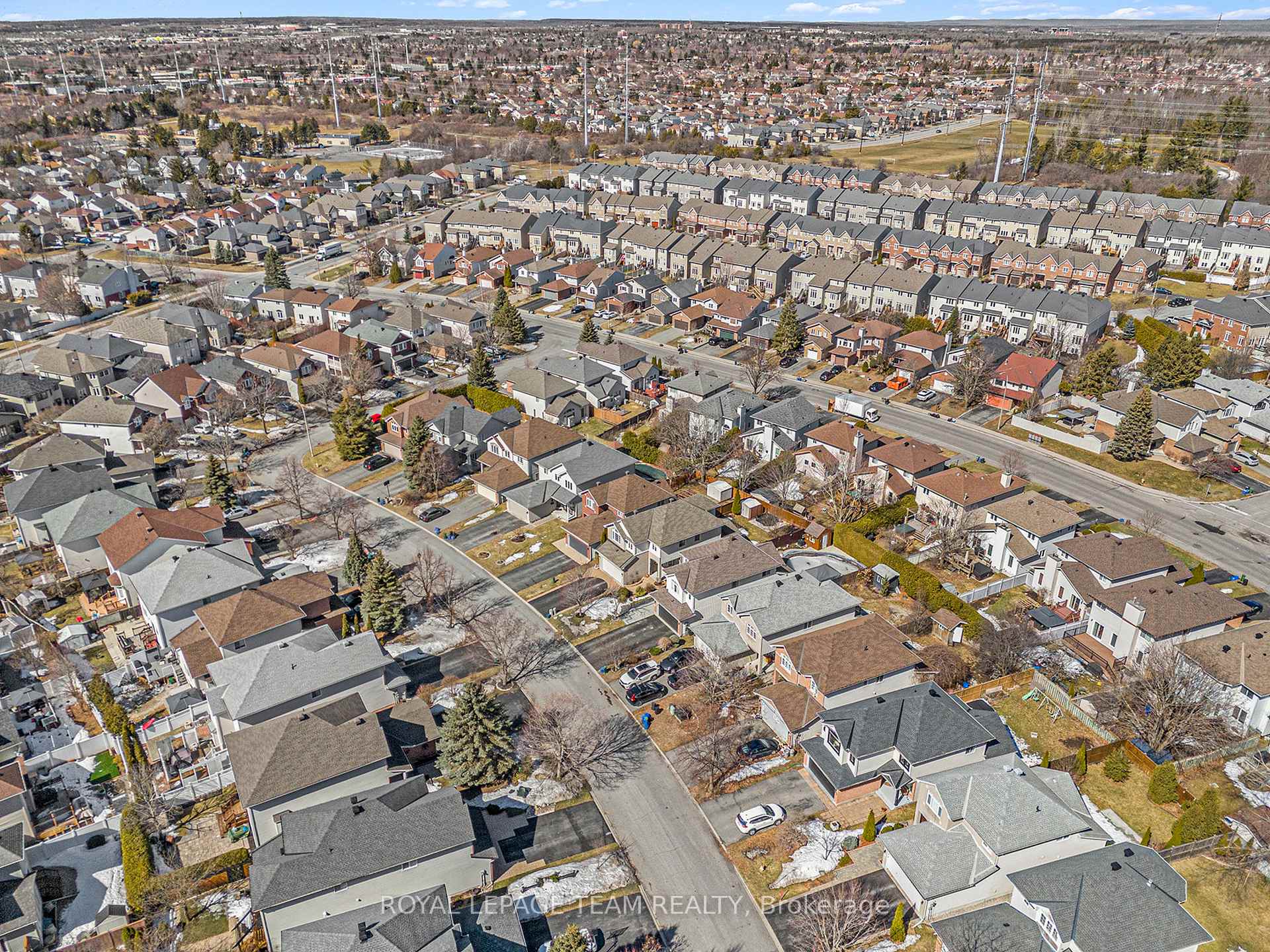 Photo 33 of 24 Rivergreen Crescent, Ottawa, Kanata - Bridlewood — HOMEH