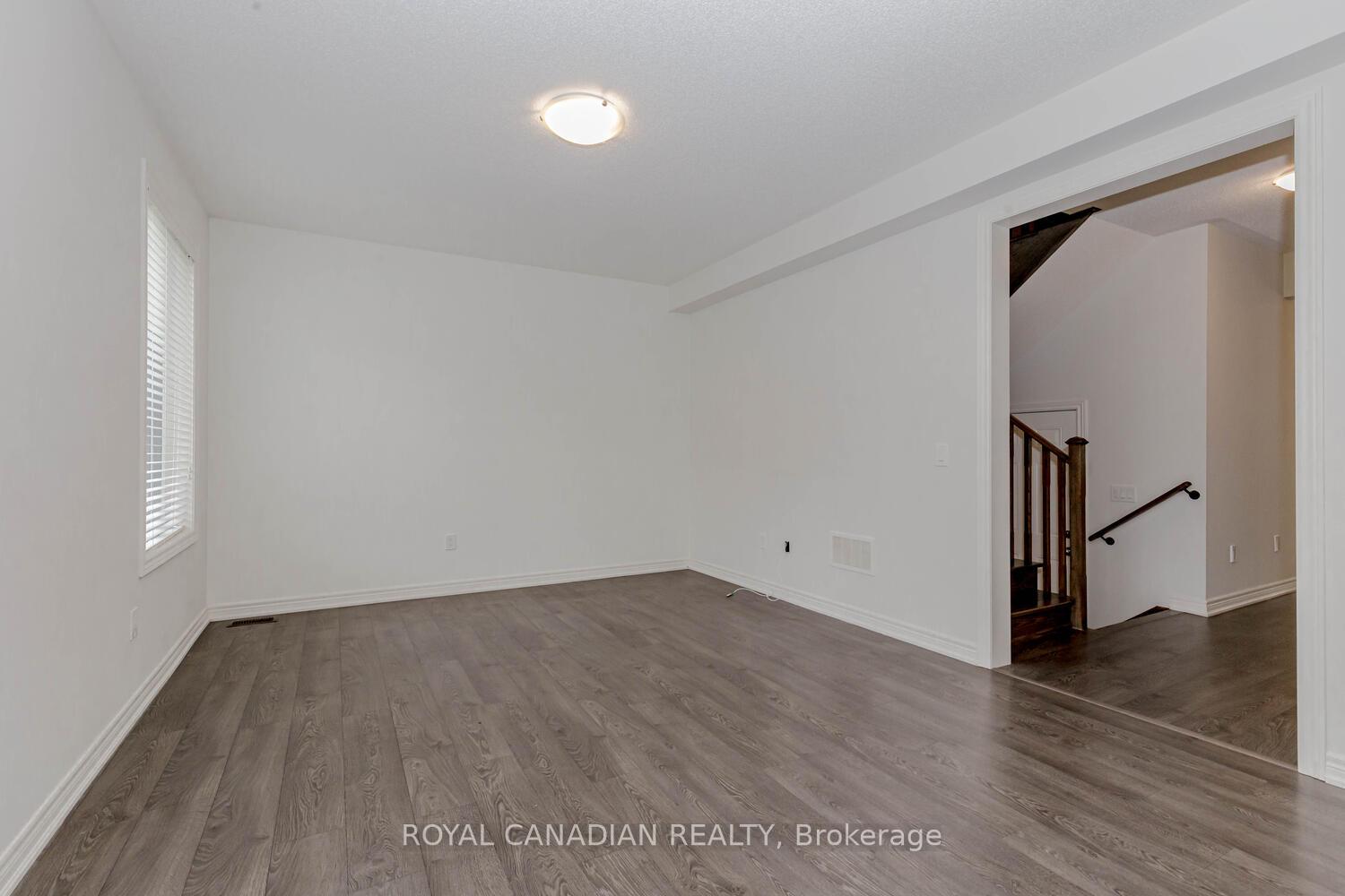 Photo 10 of 1467 Pratt Heights, Milton, Ford — HOMEH
