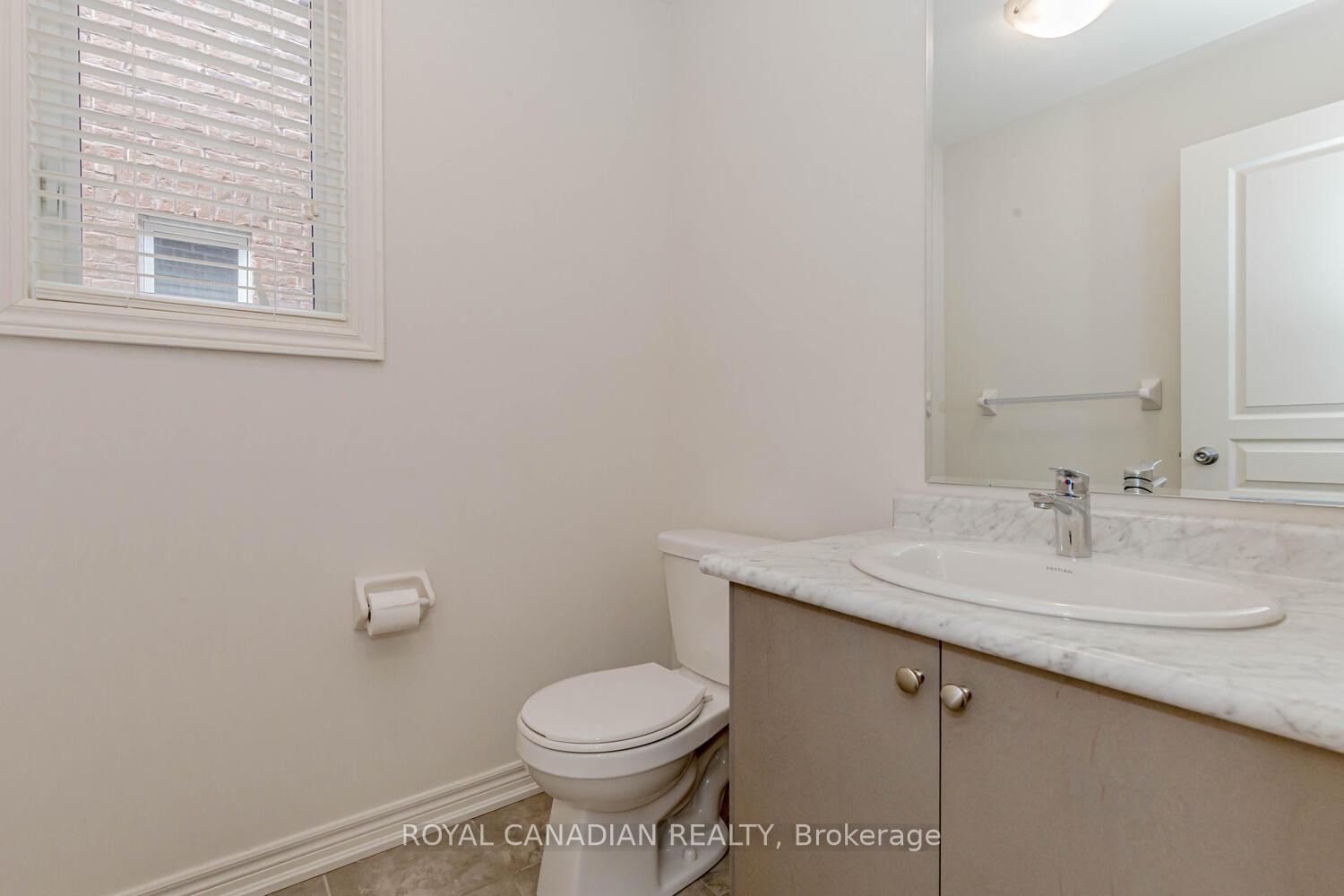 Photo 19 of 1467 Pratt Heights, Milton, Ford — HOMEH