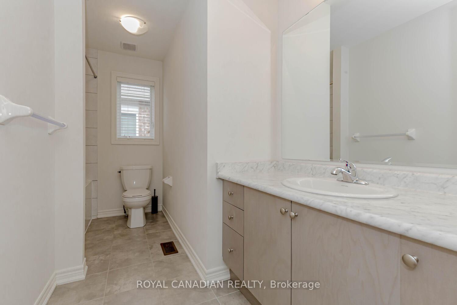 Photo 32 of 1467 Pratt Heights, Milton, Ford — HOMEH