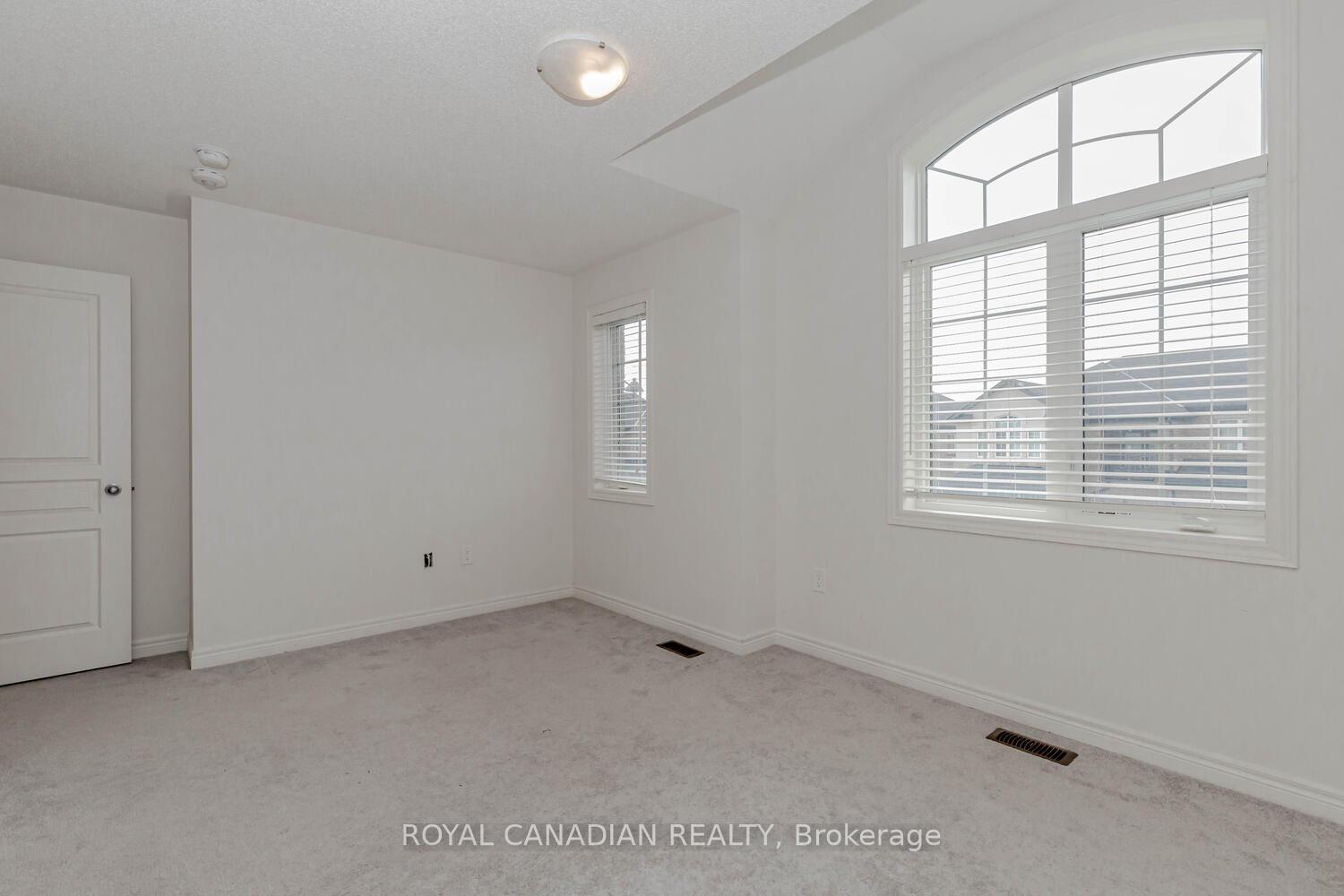 Photo 33 of 1467 Pratt Heights, Milton, Ford — HOMEH