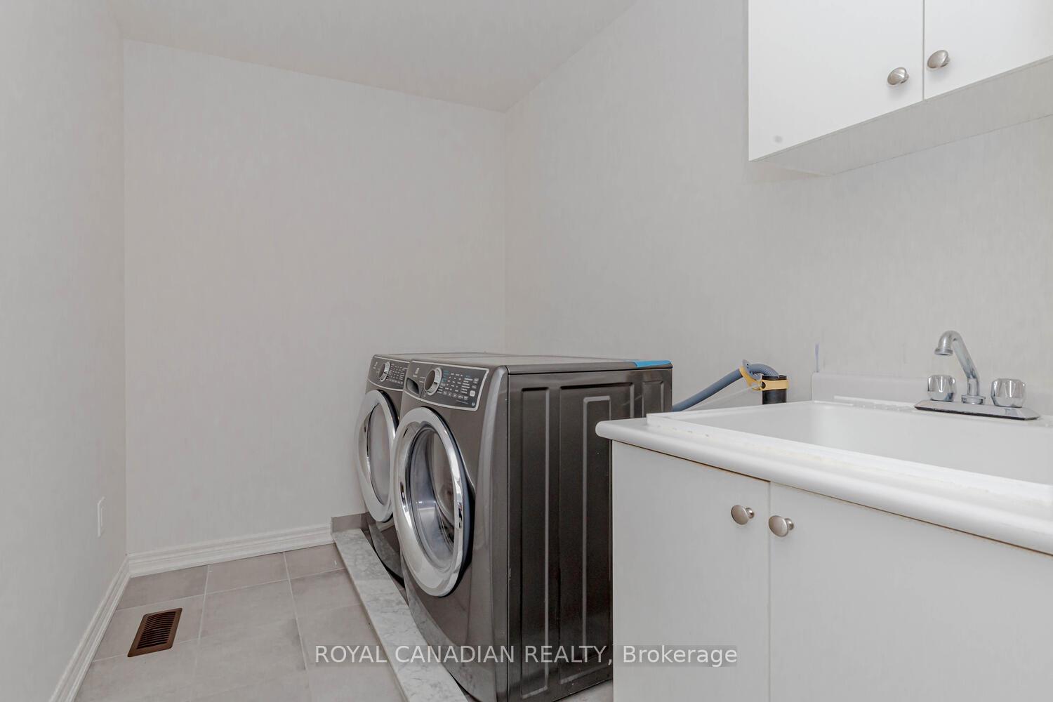 Photo 35 of 1467 Pratt Heights, Milton, Ford — HOMEH