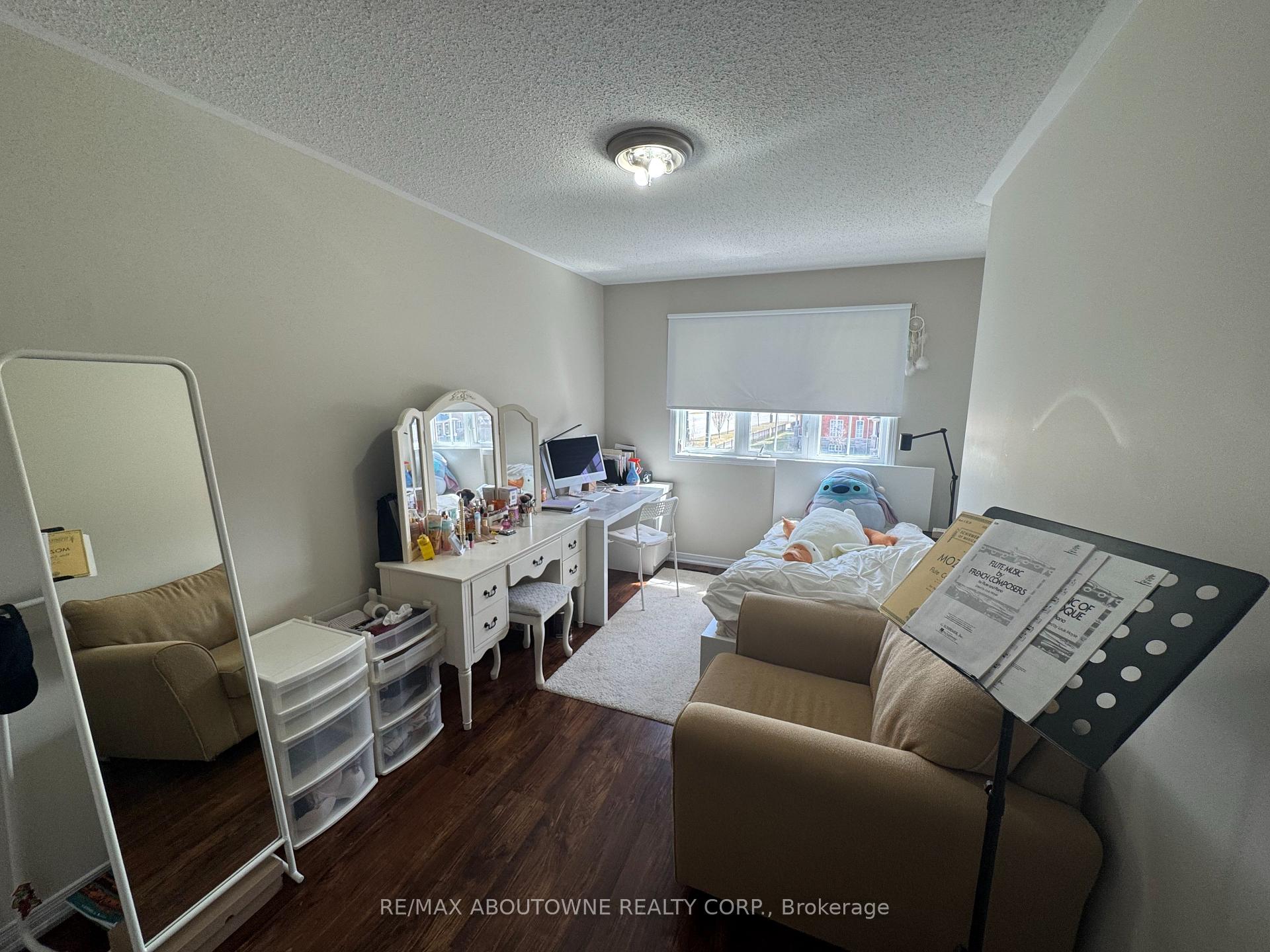 Photo 13 of 13 Mcphail Place, Hamilton, Waterdown — HOMEH