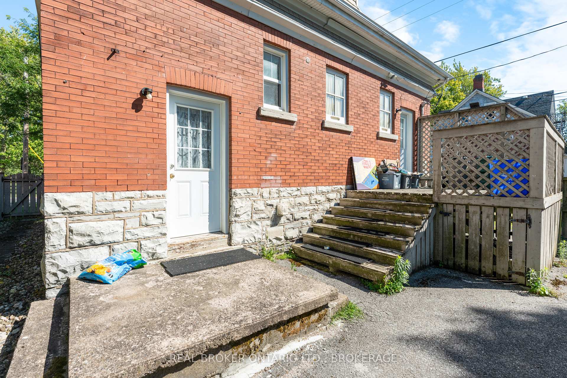 Photo 34 of 368 Albert Street, Kingston, Central City East — HOMEH