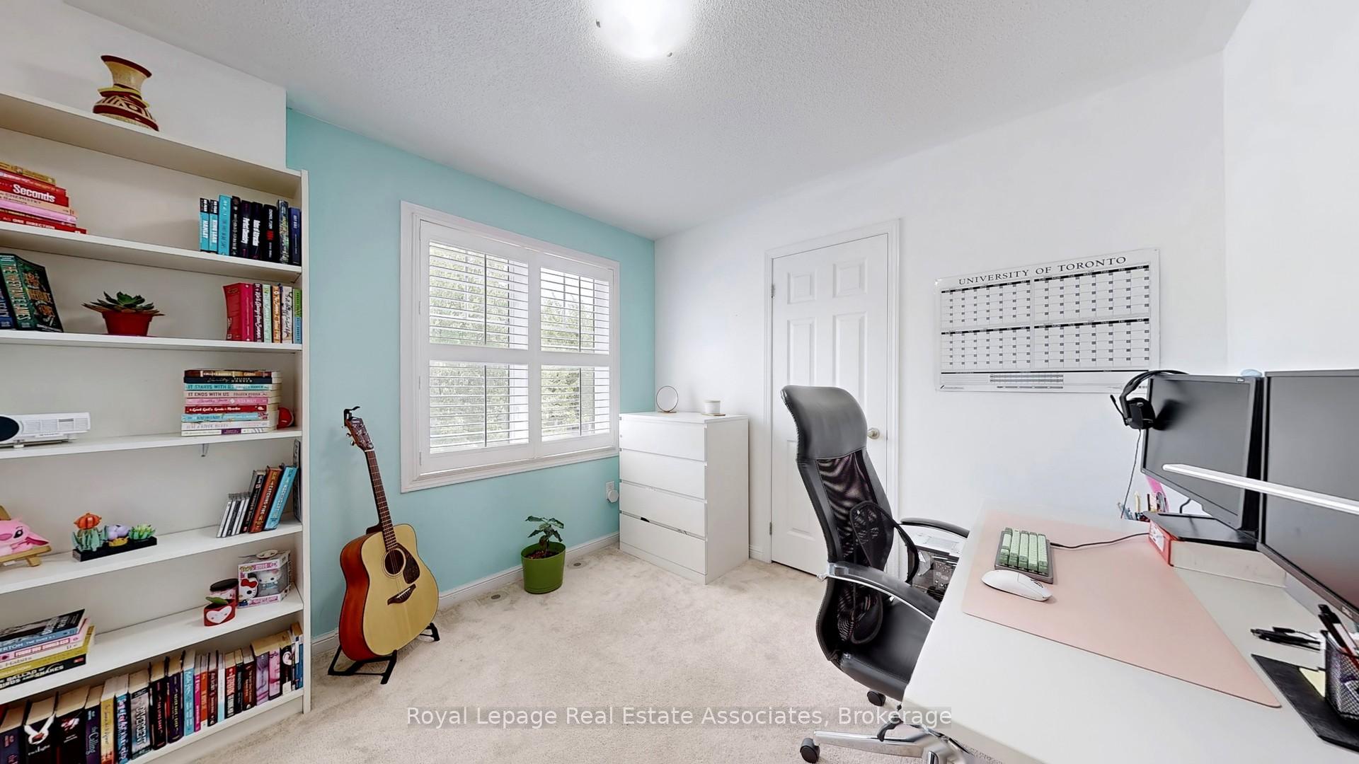 Photo 20 of 721 Shortreed Crescent, Milton, Coates — HOMEH