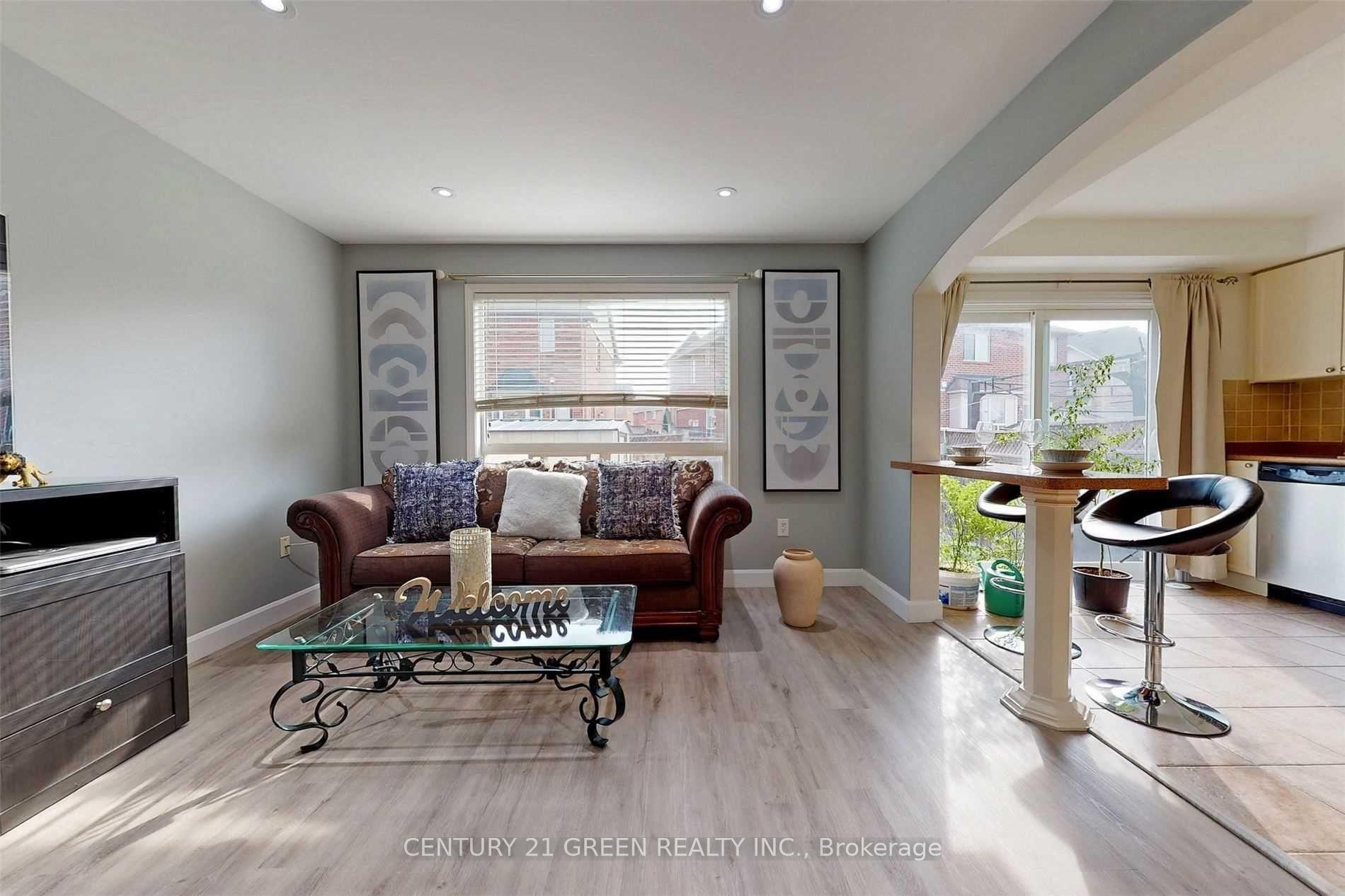 Photo 5 of 968 Thompson Road S, Milton, Coates — HOMEH