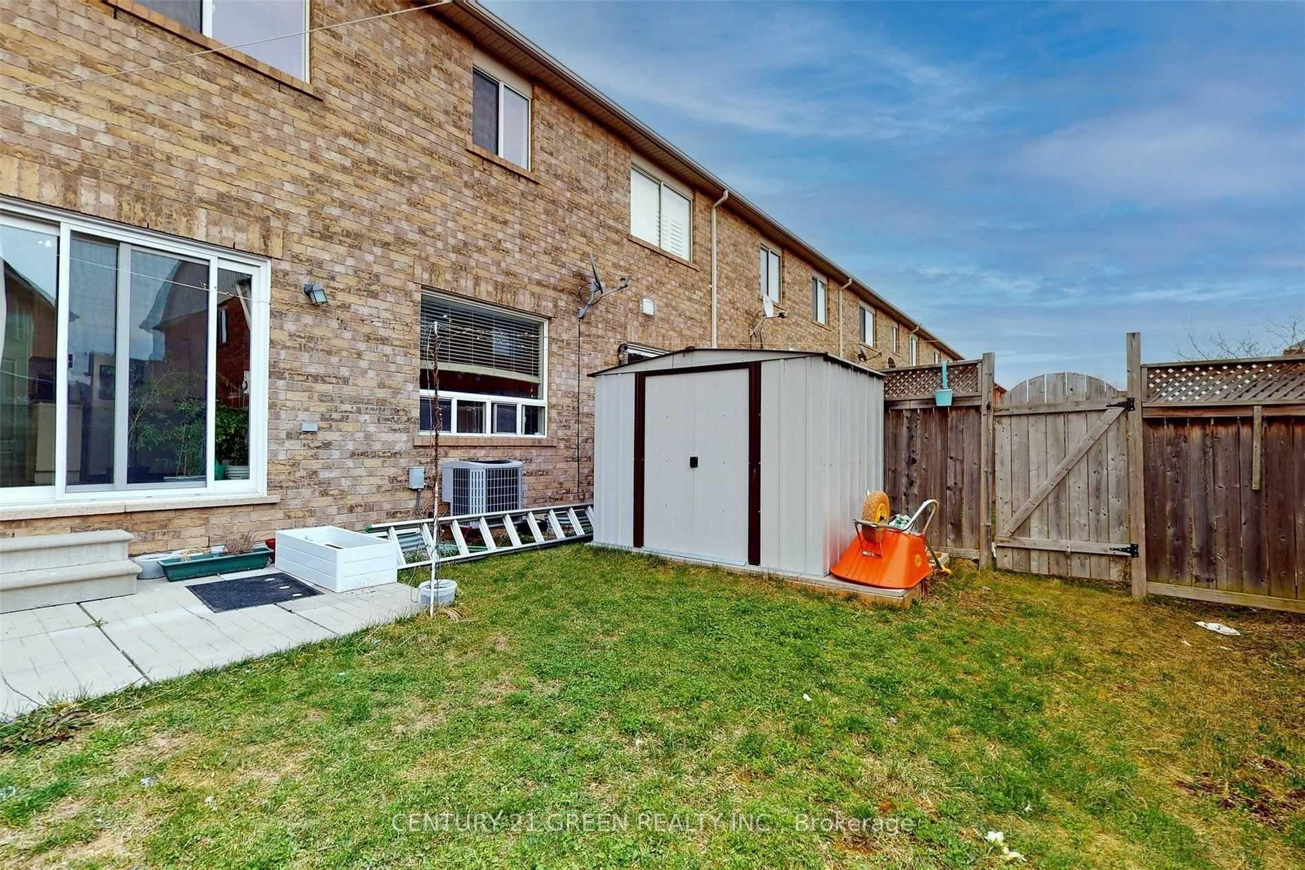 Photo 10 of 968 Thompson Road S, Milton, Coates — HOMEH