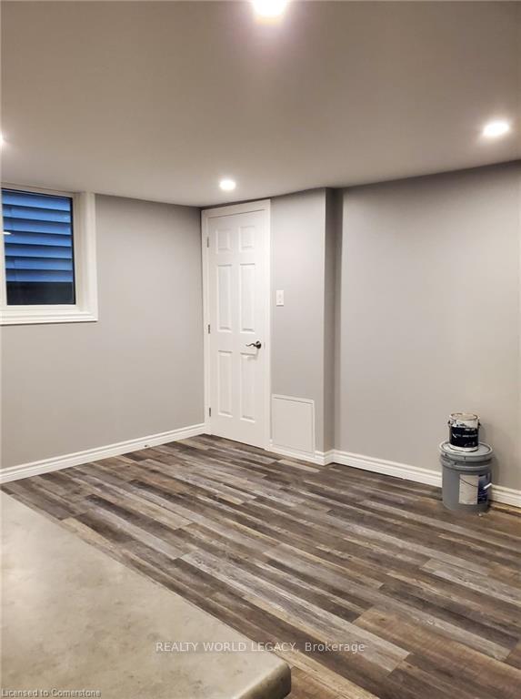 Photo 6 of Unit B, 122 Belview Avenue, Hamilton, Crown Point — HOMEH