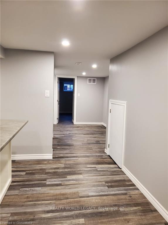 Photo 11 of Unit B, 122 Belview Avenue, Hamilton, Crown Point — HOMEH