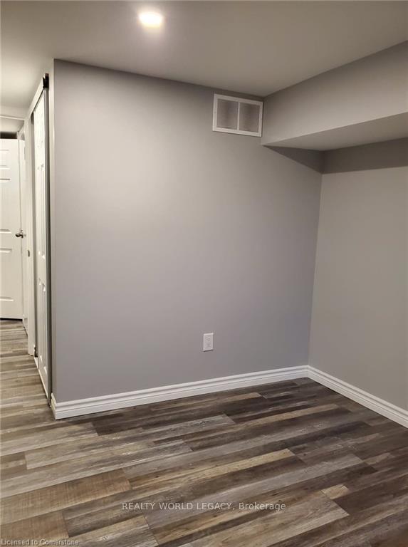 Photo 12 of Unit B, 122 Belview Avenue, Hamilton, Crown Point — HOMEH