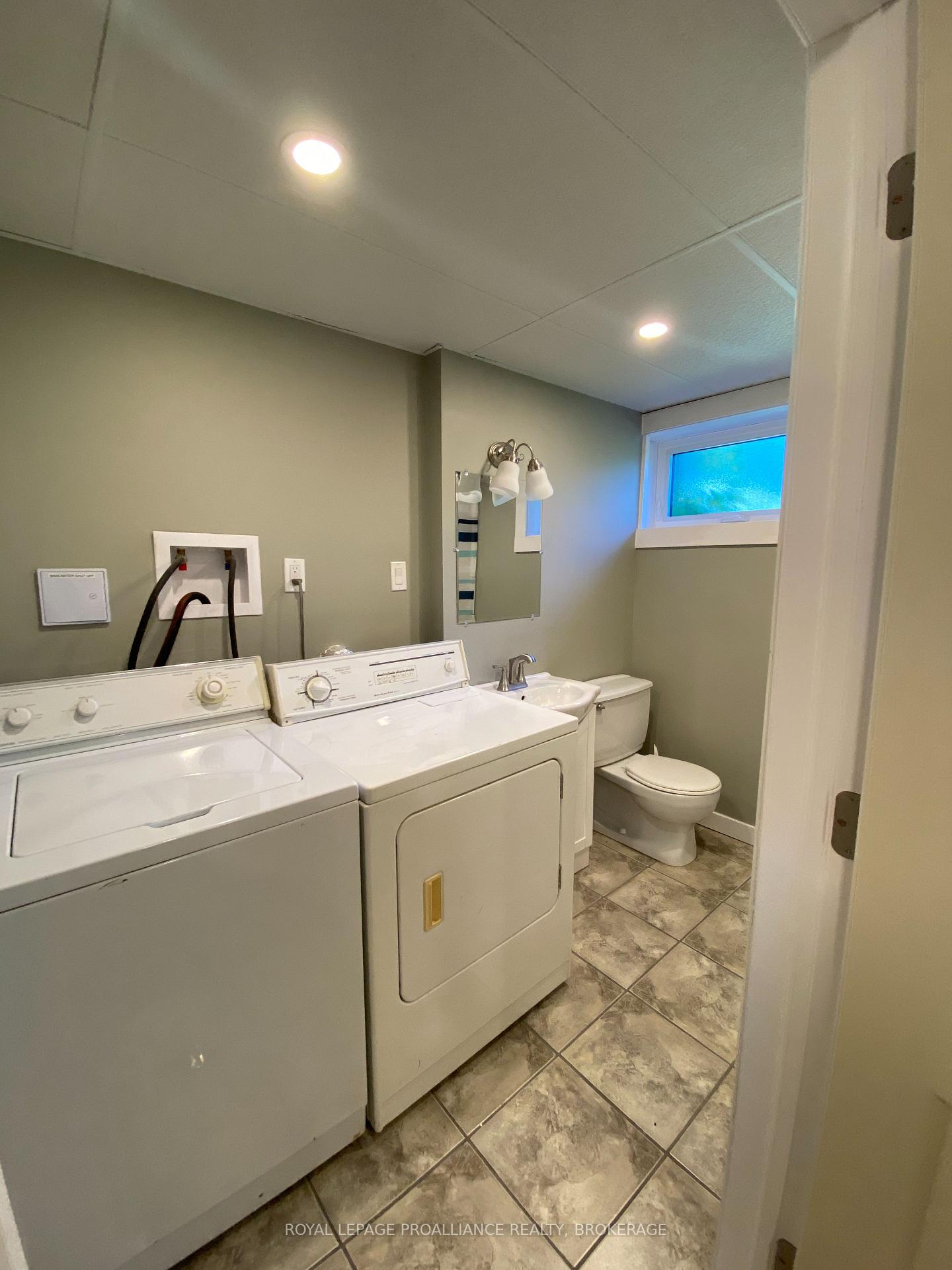 Photo 17 of 247 Norman Rogers Drive, Kingston, Central City West — HOMEH