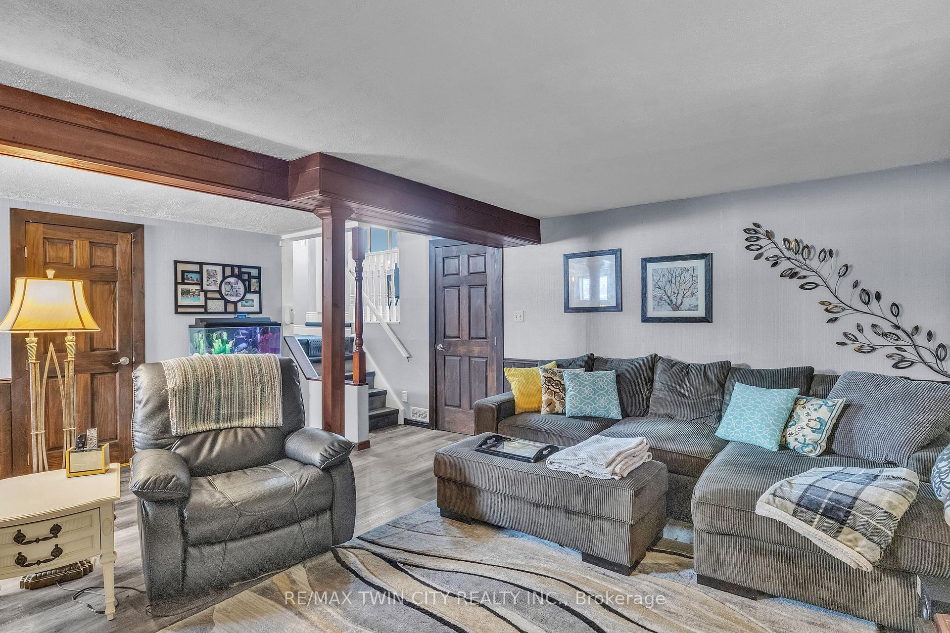 Photo 21 of 156 Sugar Maple Street, Kitchener — HOMEH