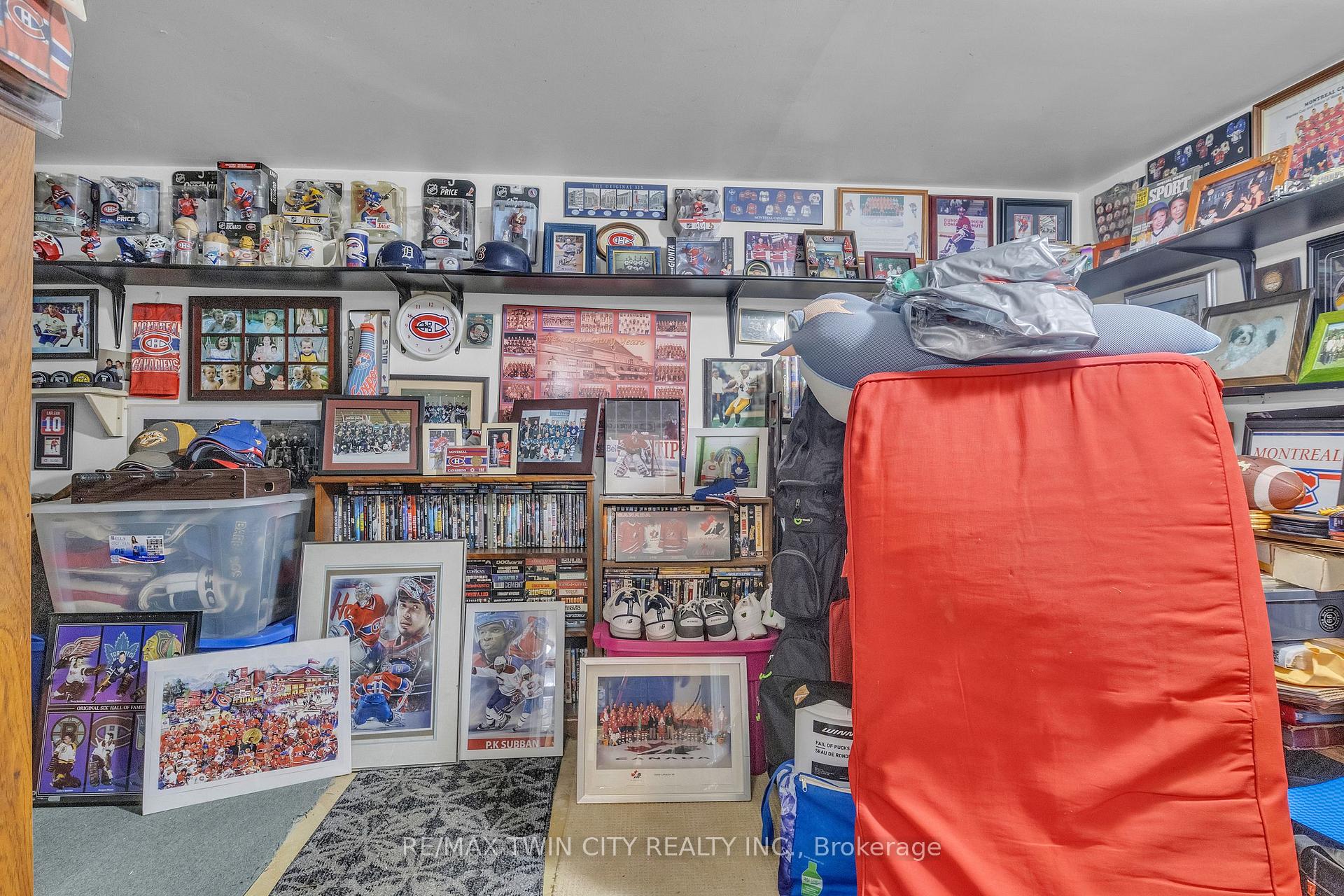 Photo 31 of 156 Sugar Maple Street, Kitchener — HOMEH