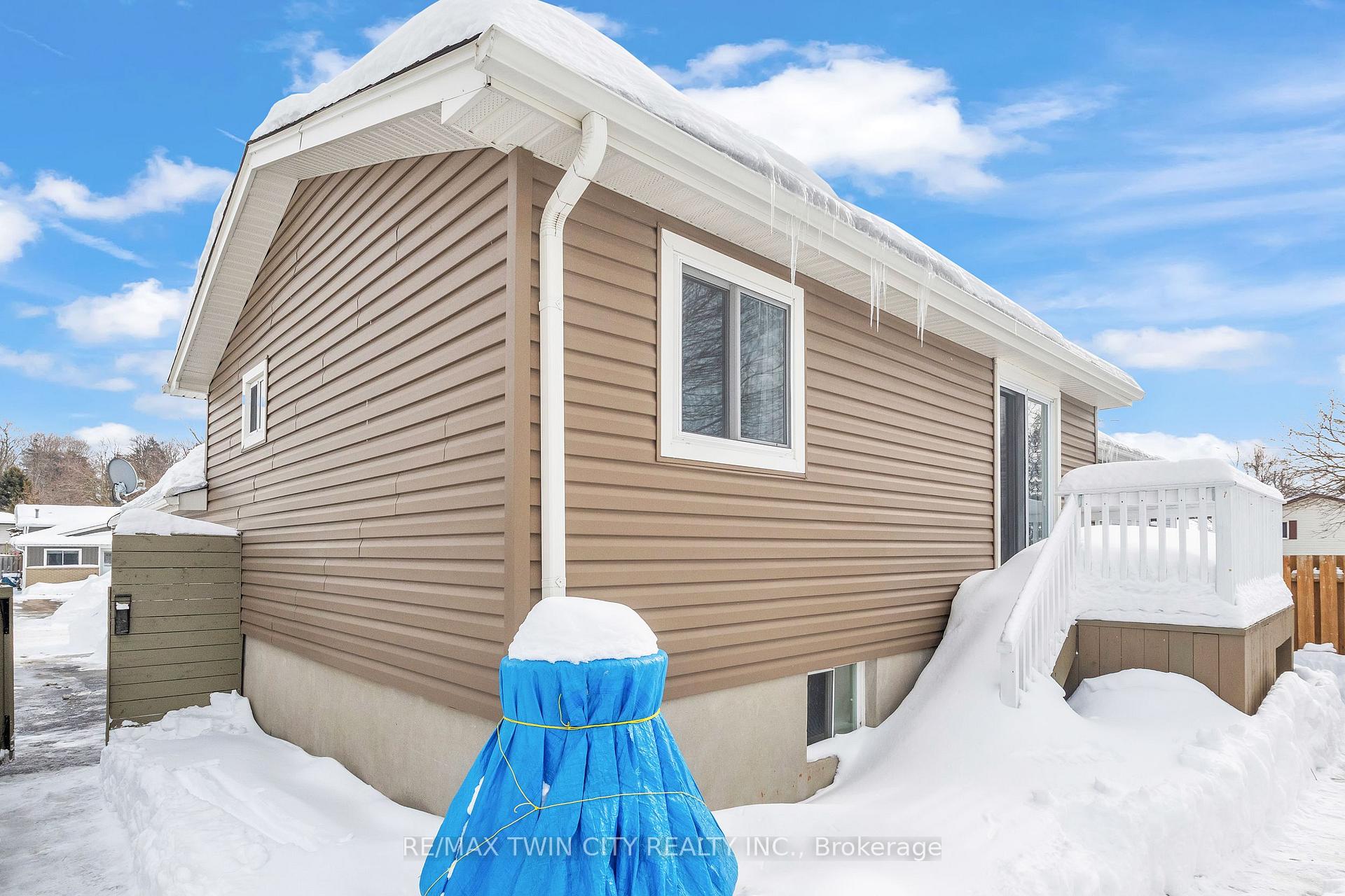 Photo 33 of 156 Sugar Maple Street, Kitchener — HOMEH