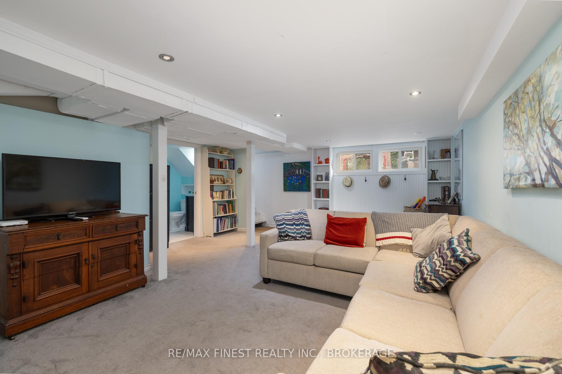 Photo 29 of 336 McMahon Avenue, Kingston, West of Sir John A. Blvd — HOMEH