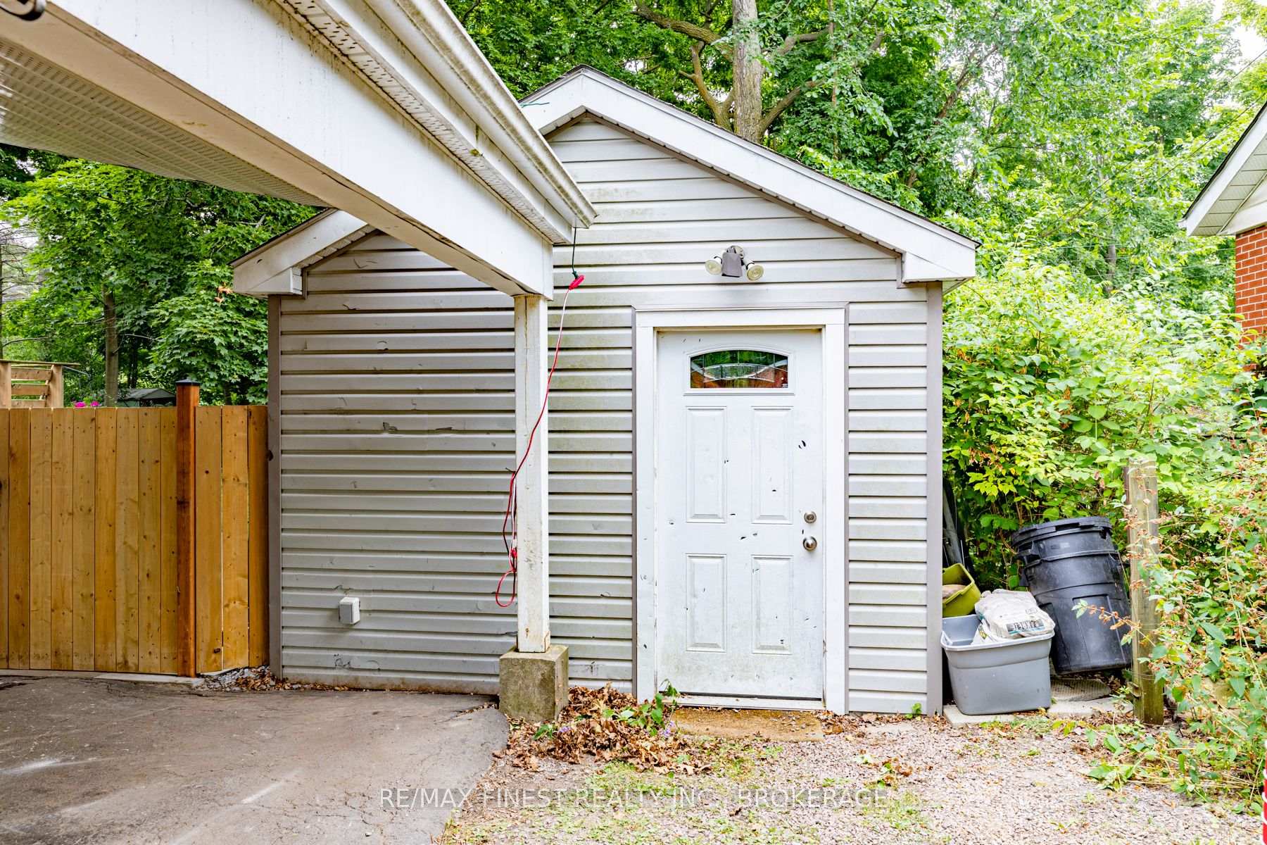 Photo 36 of 336 McMahon Avenue, Kingston, West of Sir John A. Blvd — HOMEH