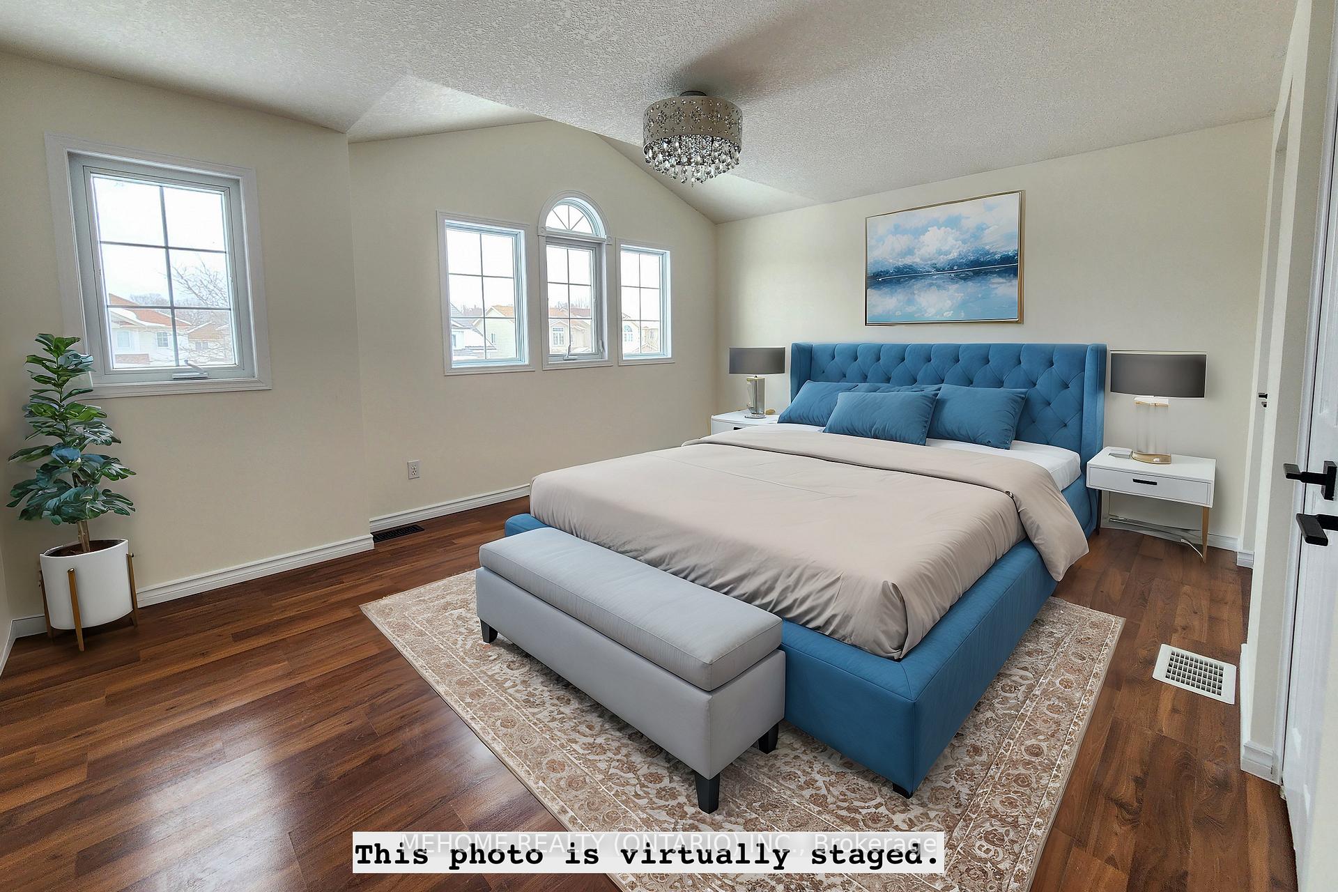Photo 9 of 39 Bridlewreath Street, Kitchener, Larentian West — HOMEH
