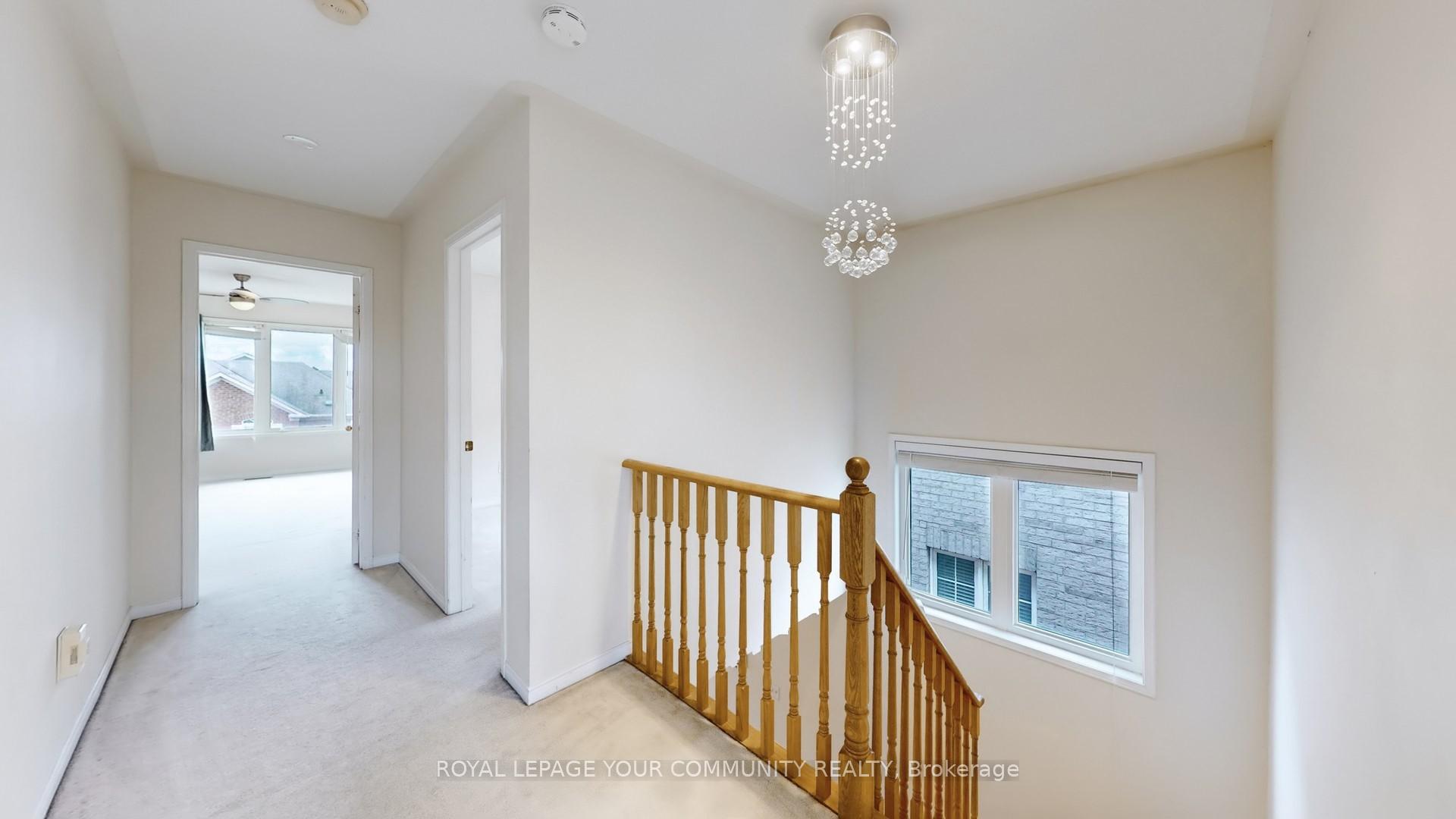 Photo 26 of 44 Old Oak Lane, Markham, Cornell — HOMEH
