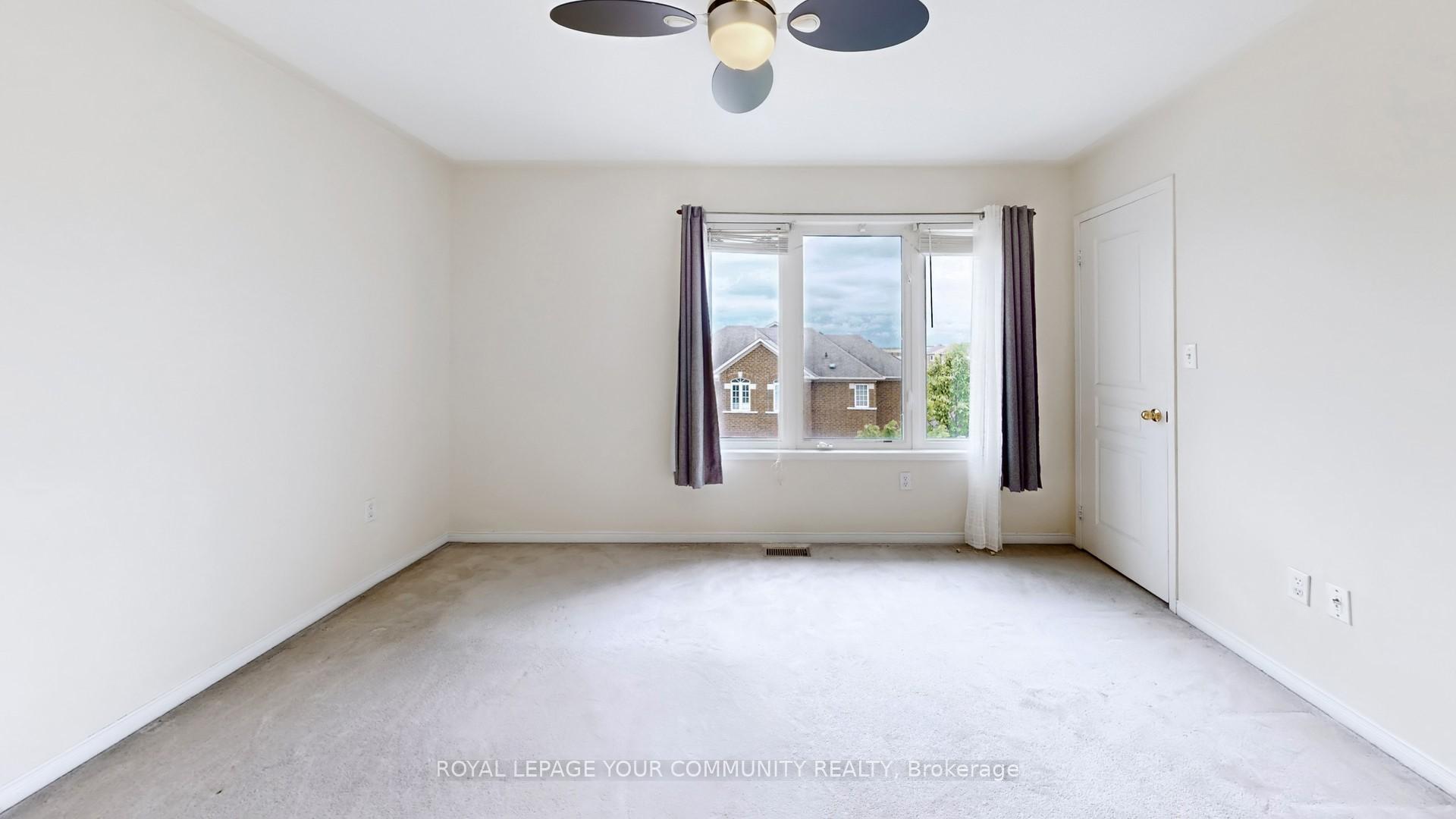 Photo 28 of 44 Old Oak Lane, Markham, Cornell — HOMEH