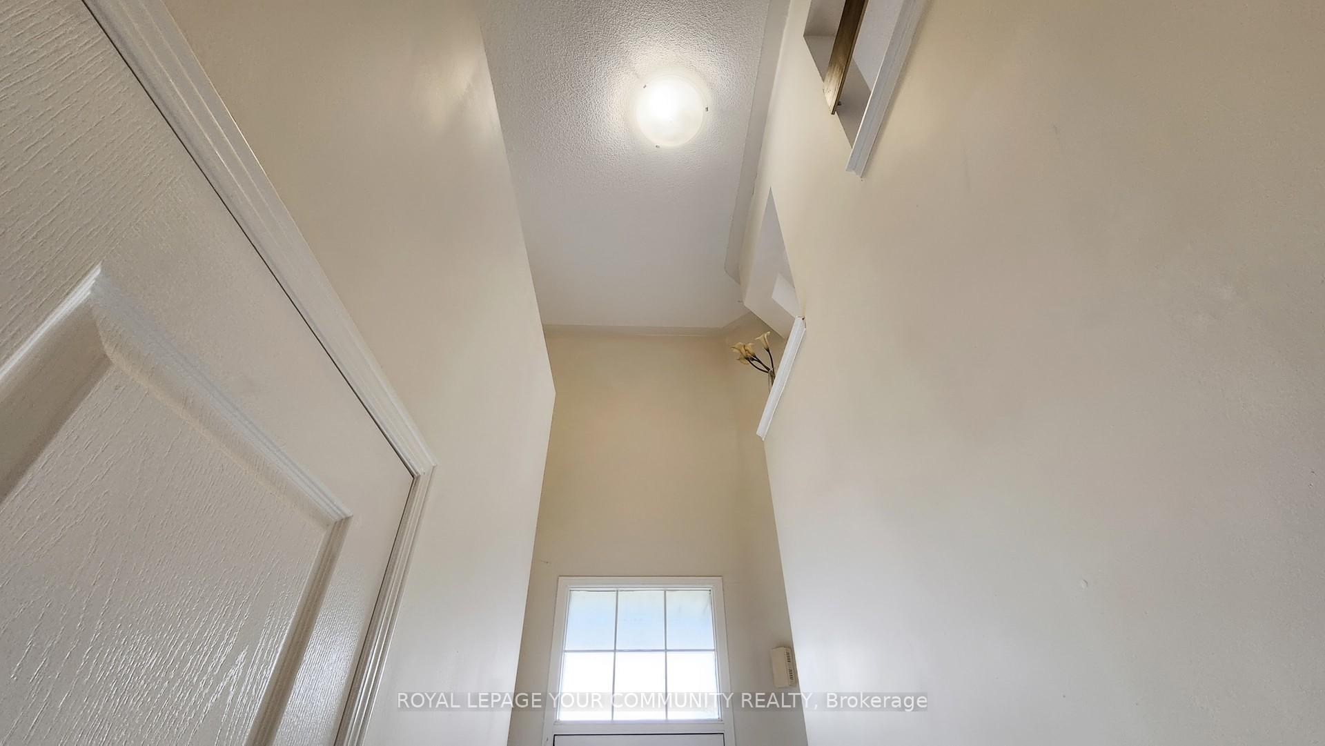 Photo 48 of 44 Old Oak Lane, Markham, Cornell — HOMEH